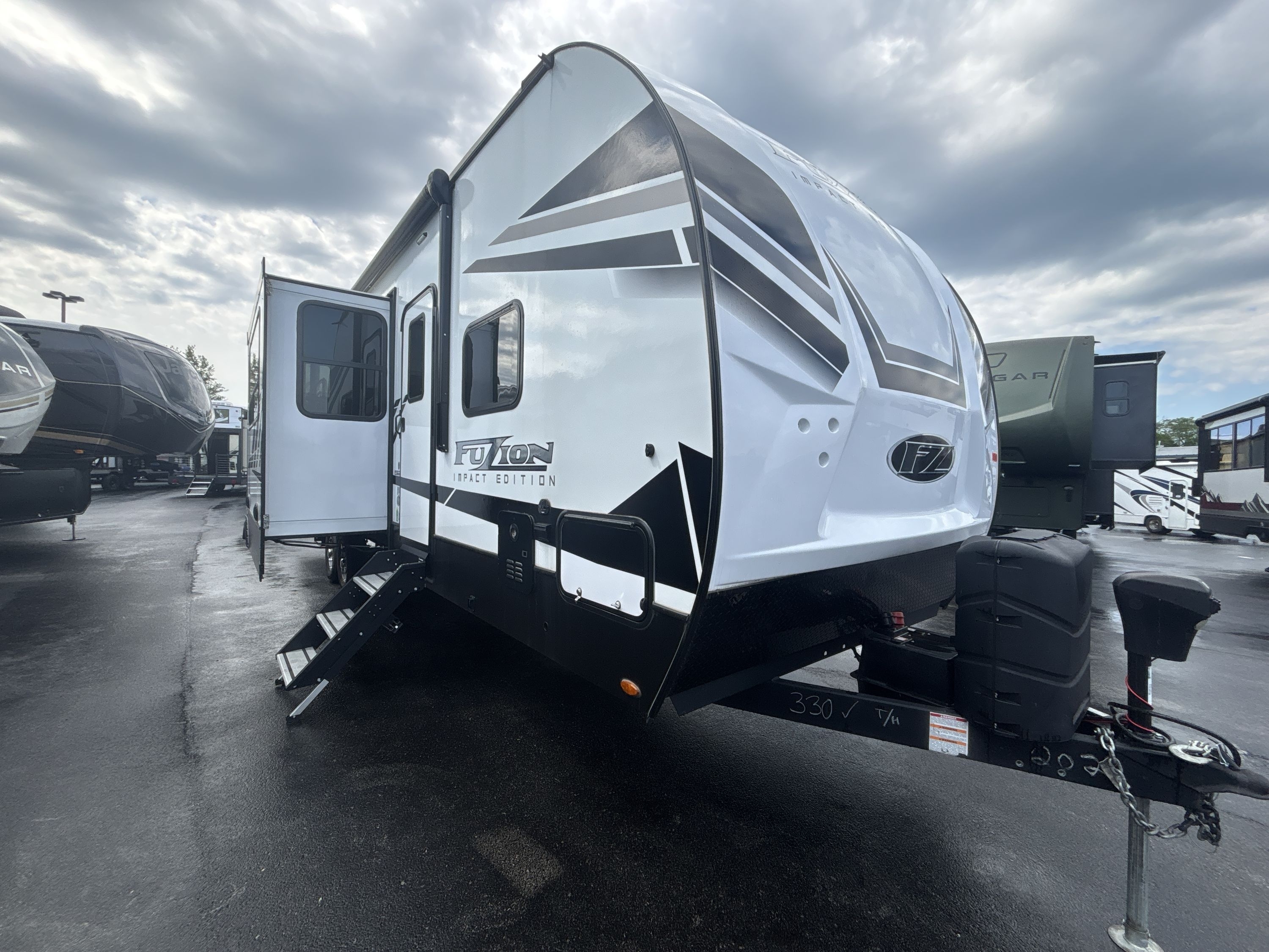 2023 Keystone IMPACT 330 Travel Trailer Toy Hauler RV