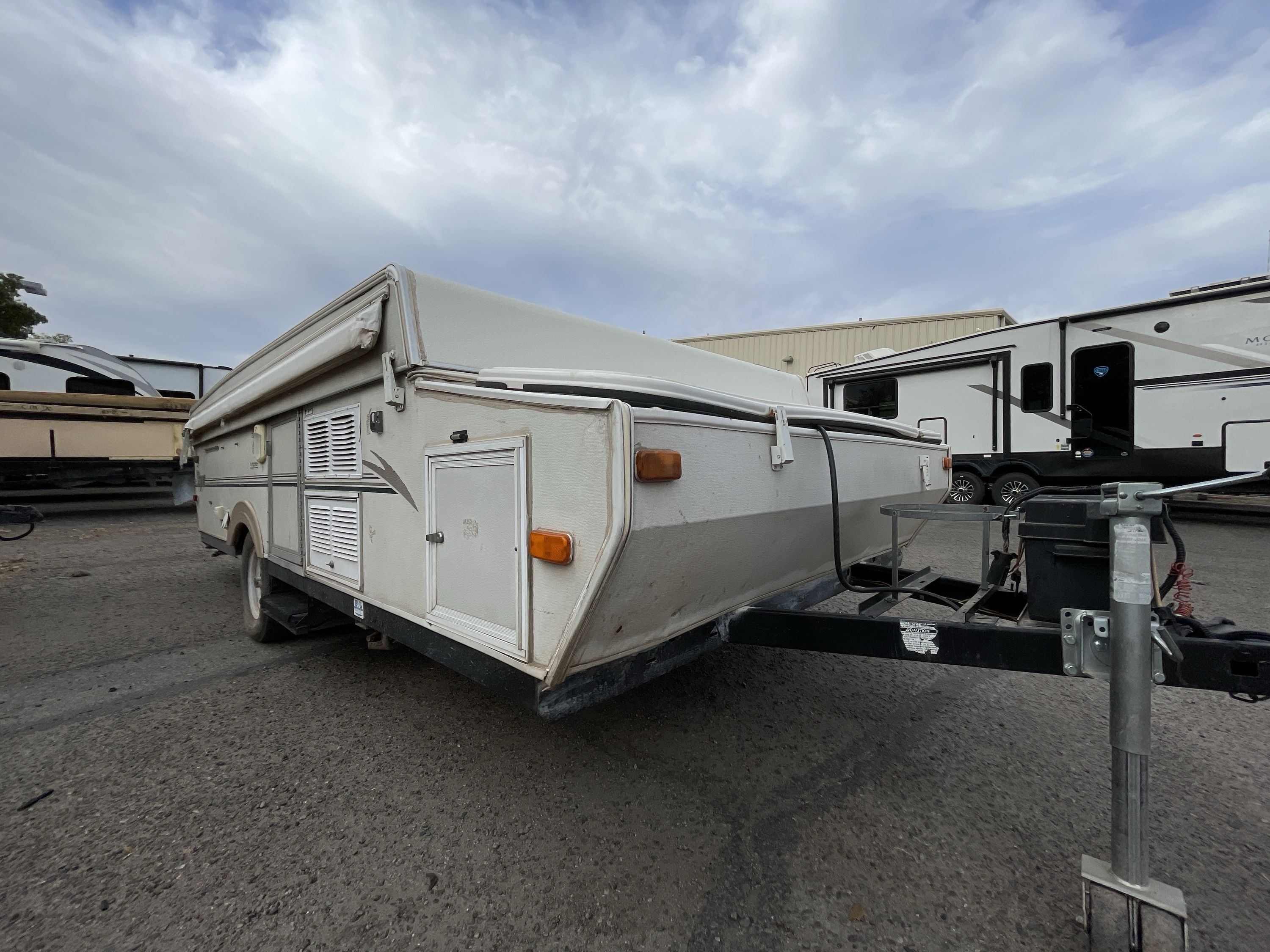 2005 Coachmen CLIPPER CLASSIC 1285ST in tucson AZ