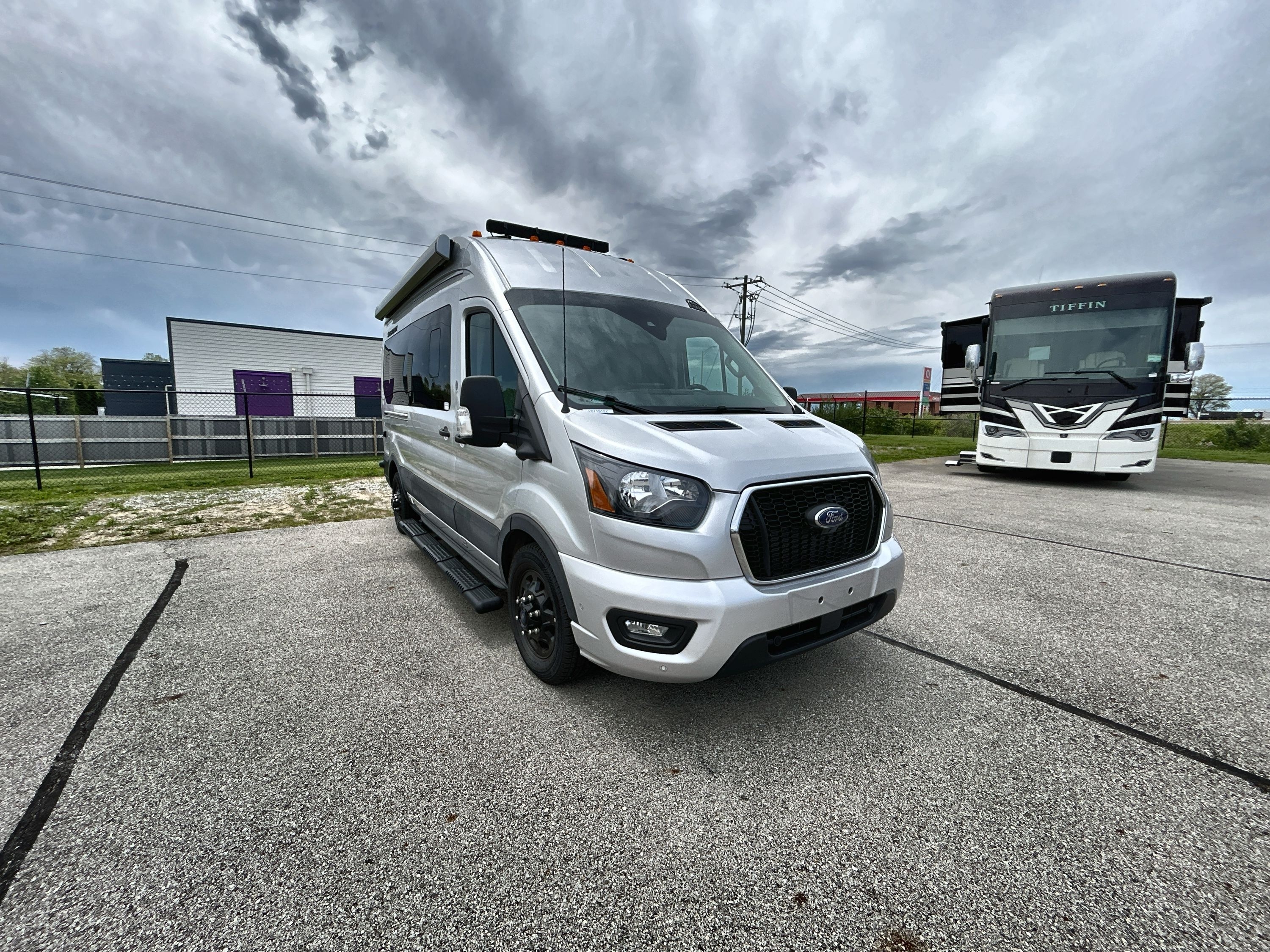 2023 Thor SANCTUARY 19PT RV