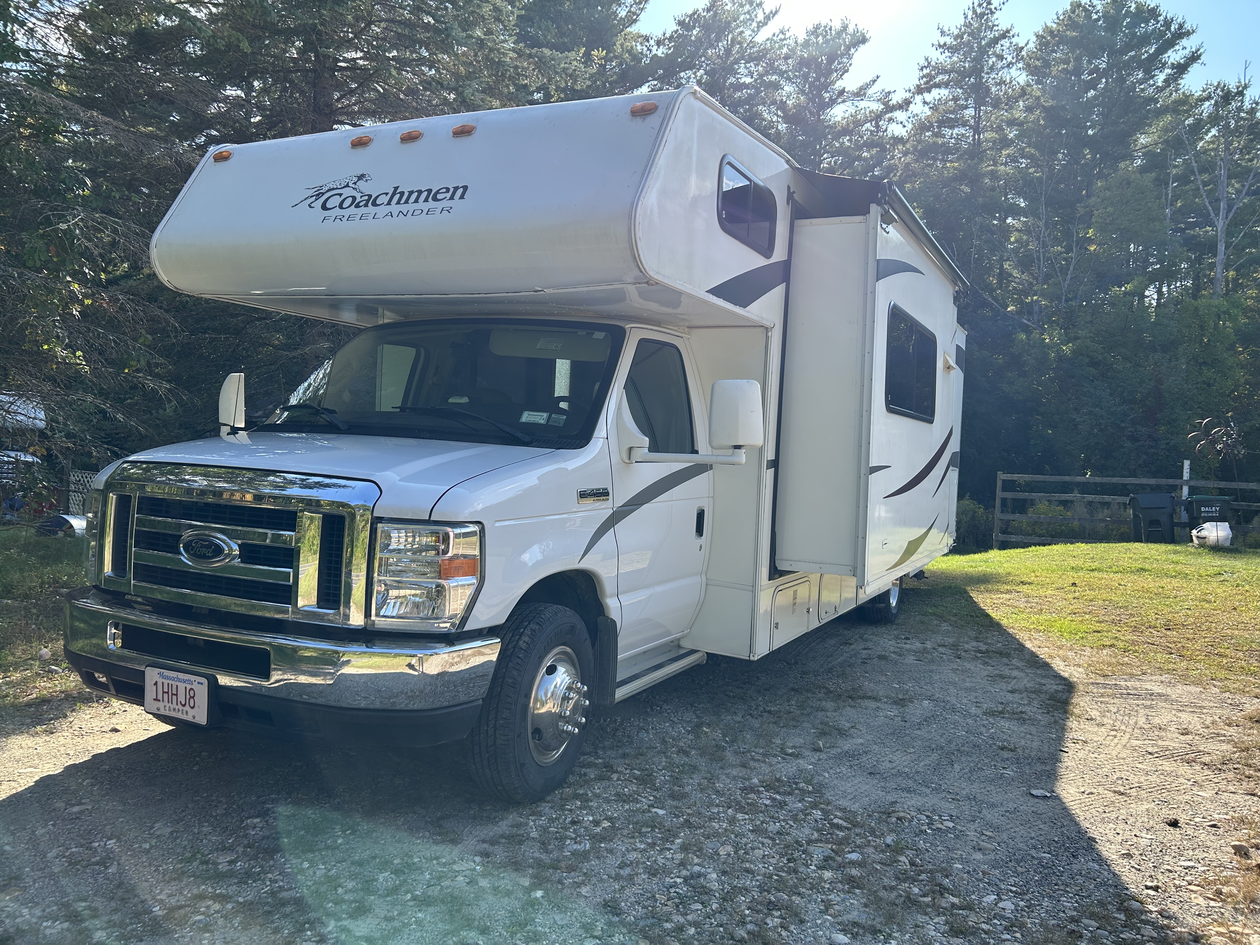 2010 Coachmen FREELANDER 30QB RV