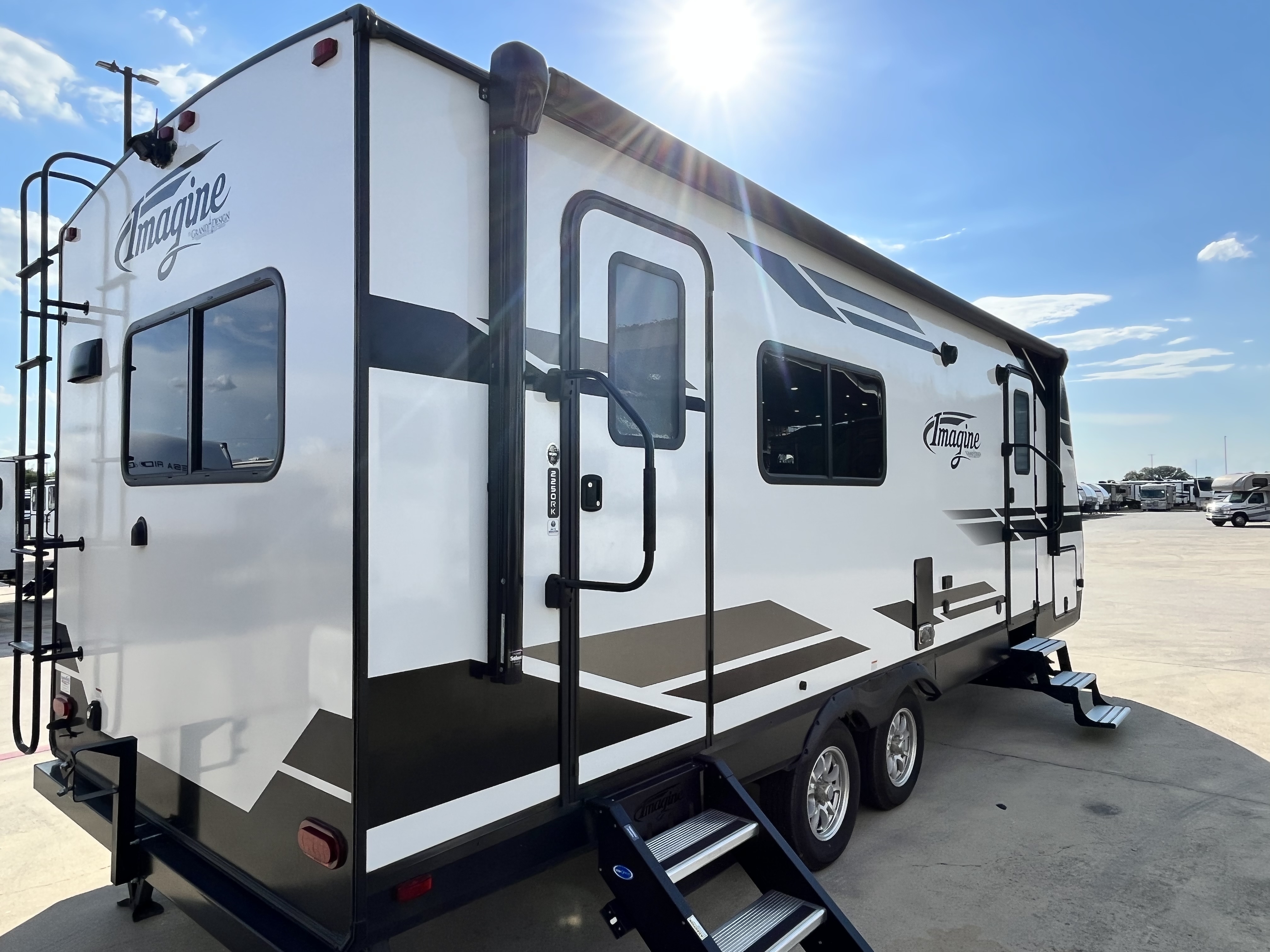 2021 Grand Design IMAGINE 2250RK in austin TN