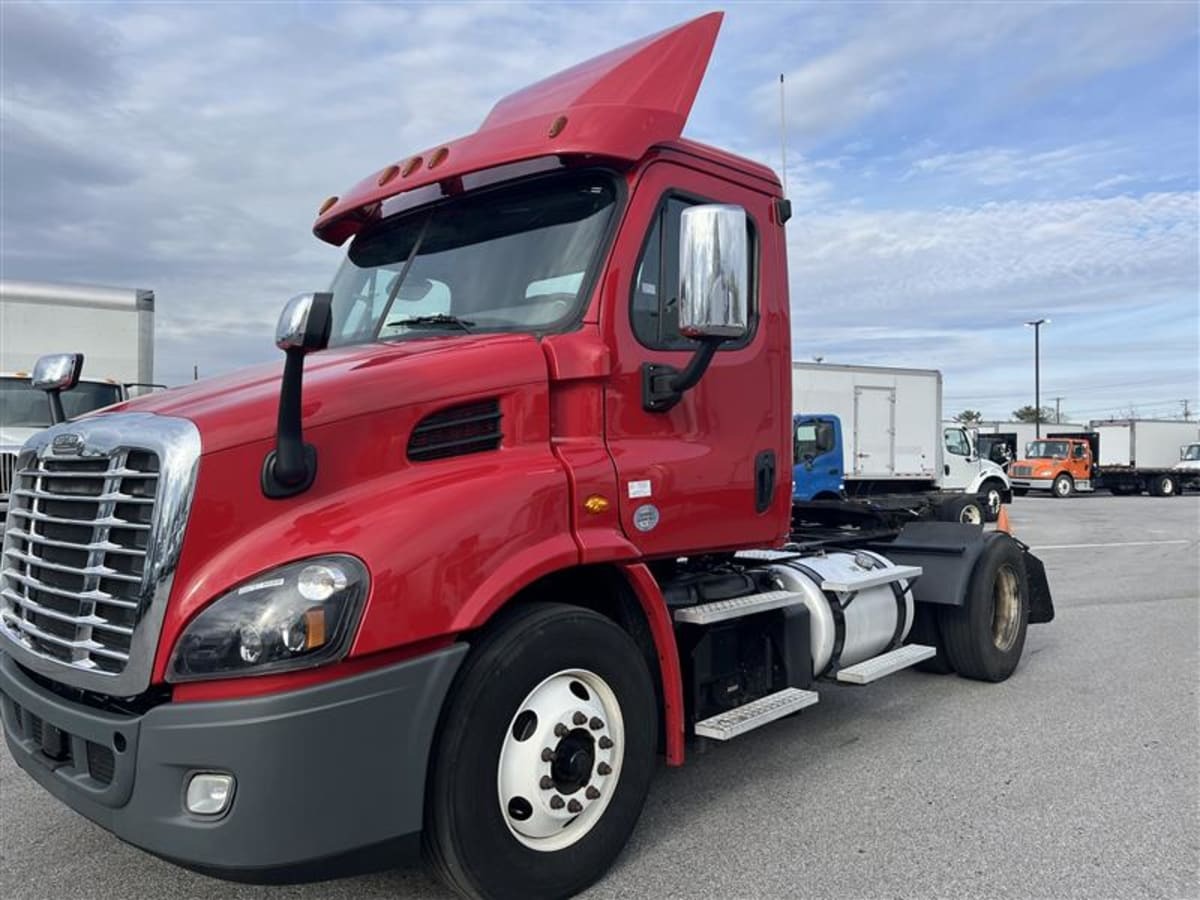 2019 FREIGHTLINER CASCADIA 113 in Laurel, MD