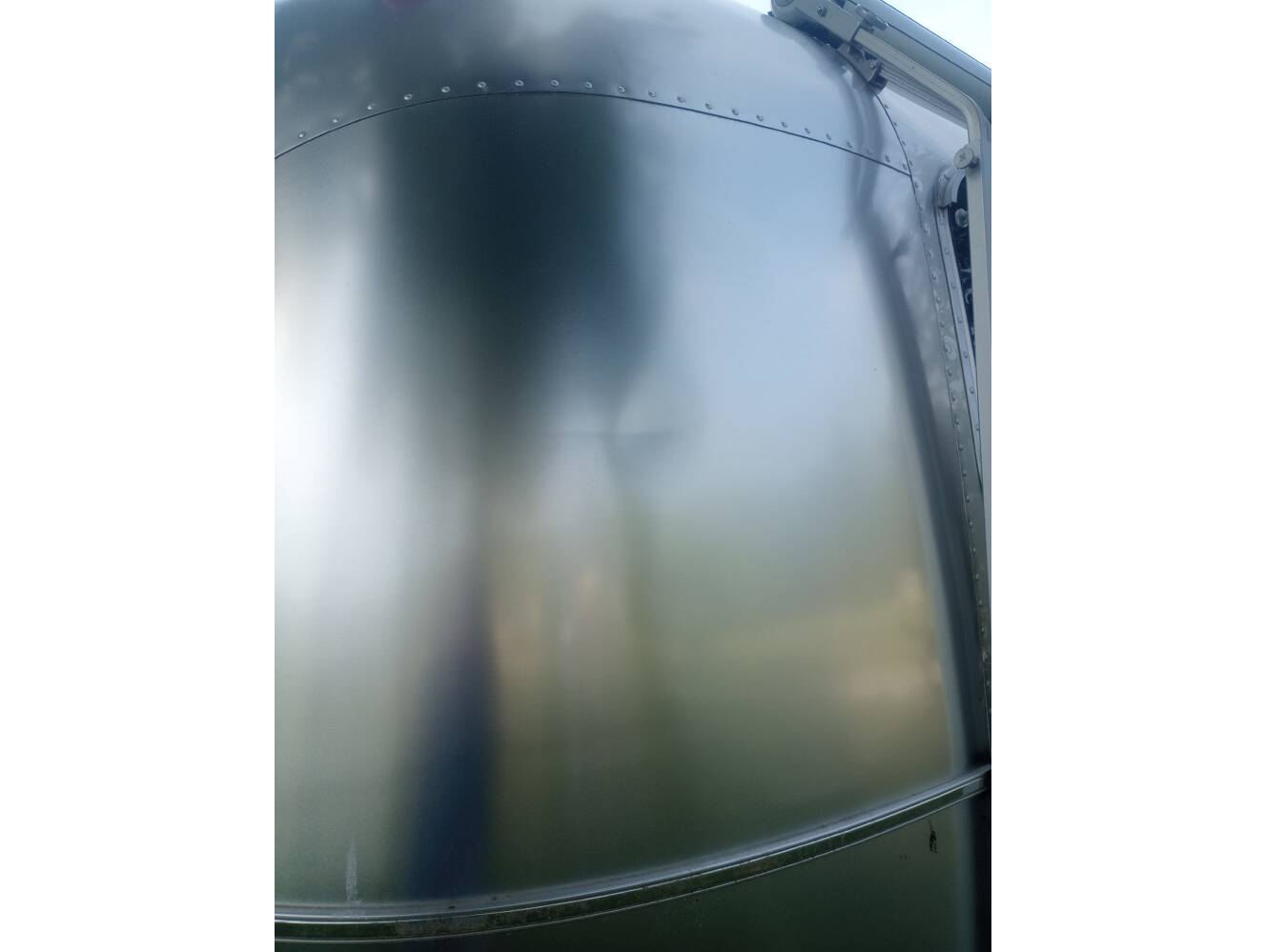 A photo of this 2007 Airstream SAFARI SE 23