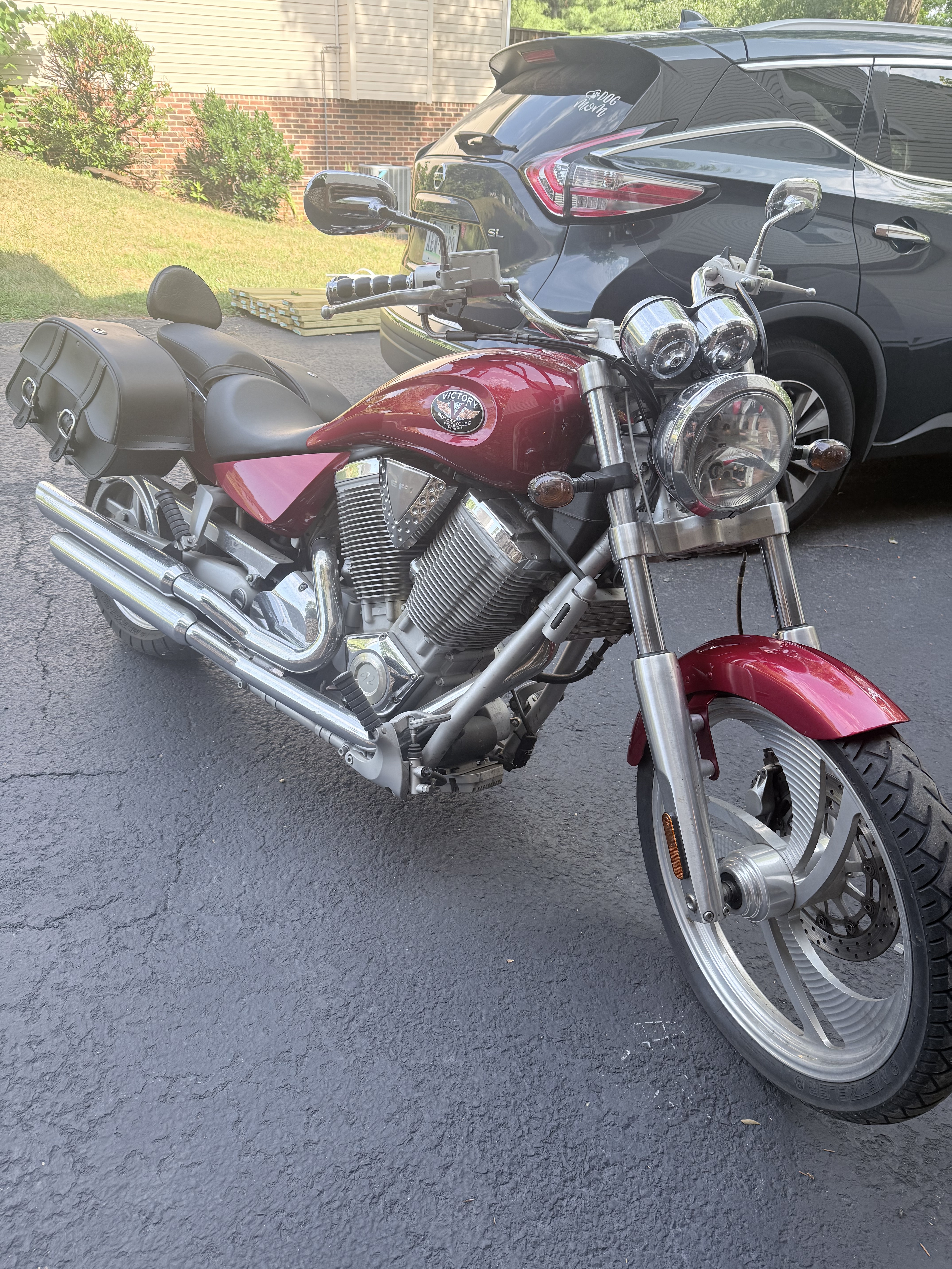 2003 Victory VEGAS BASE BASE in Cloverdale, VA