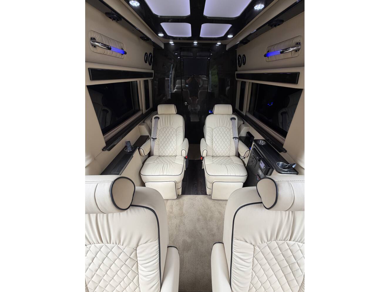 A photo of this 2019 Ultimate Toys PRESIDENTIAL