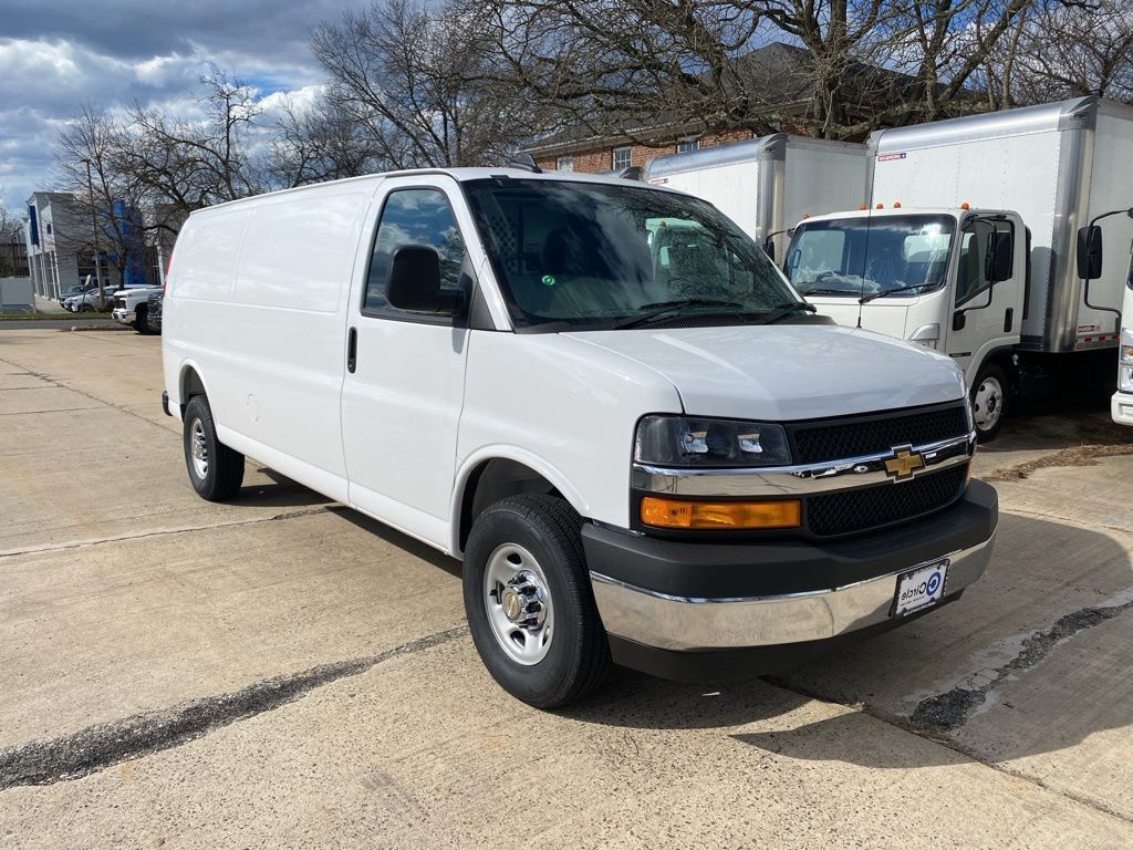 2026 CHEVROLET Express 2500 in Shrewsbury, NJ