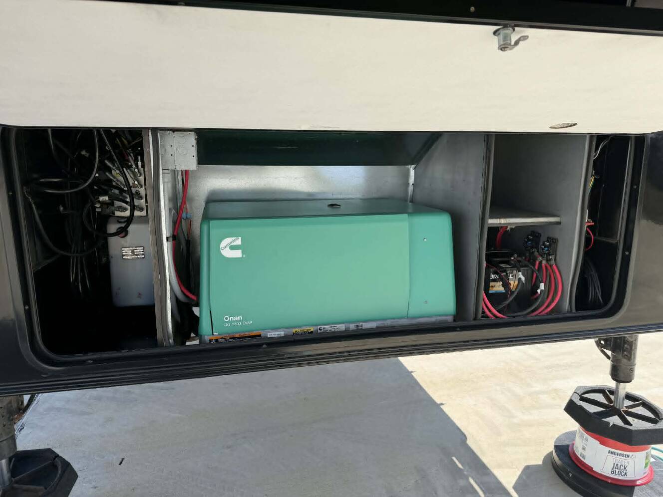 A photo of this 2020 Jayco SEISMIC 4113