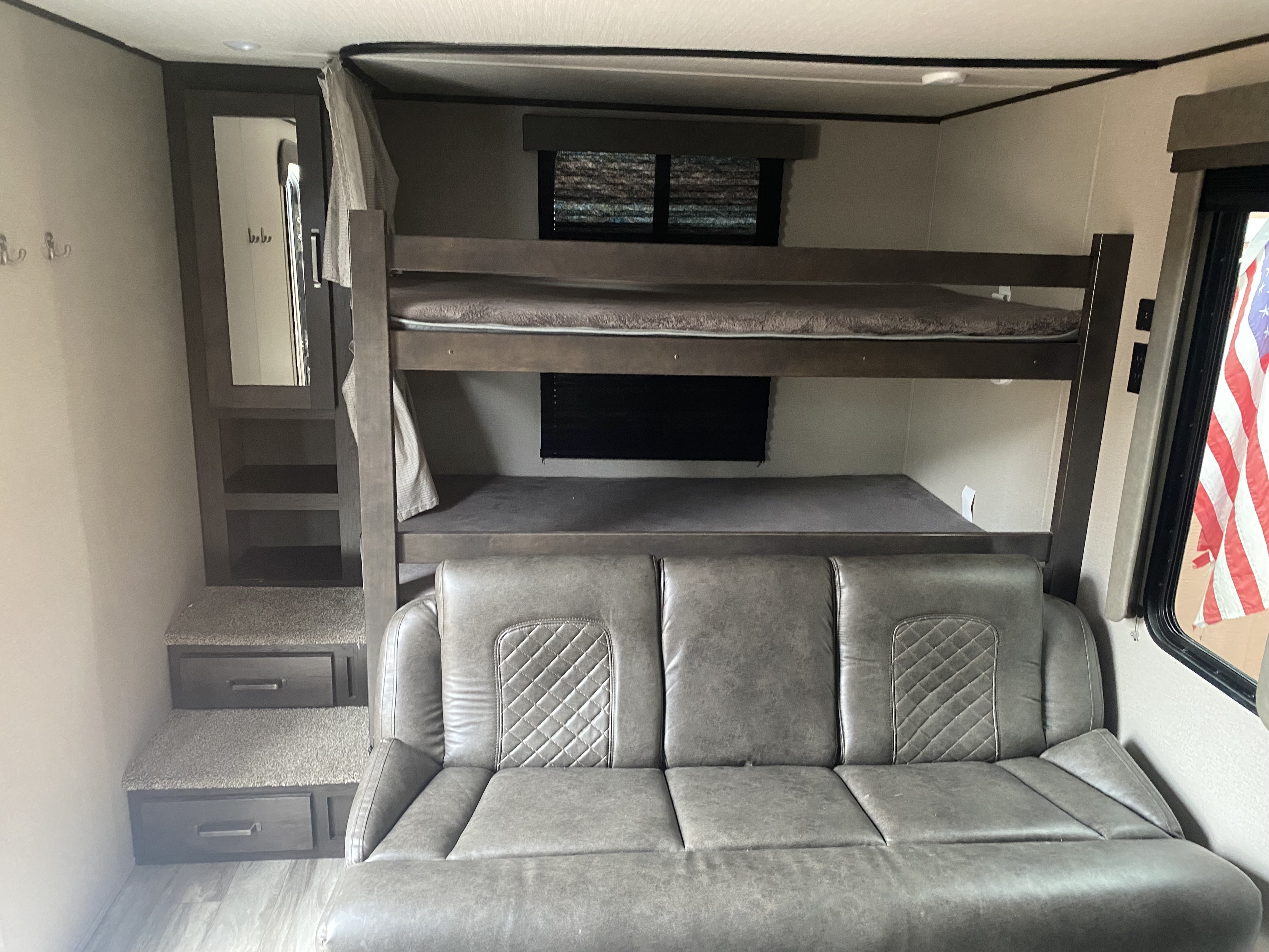View more photos of this listing