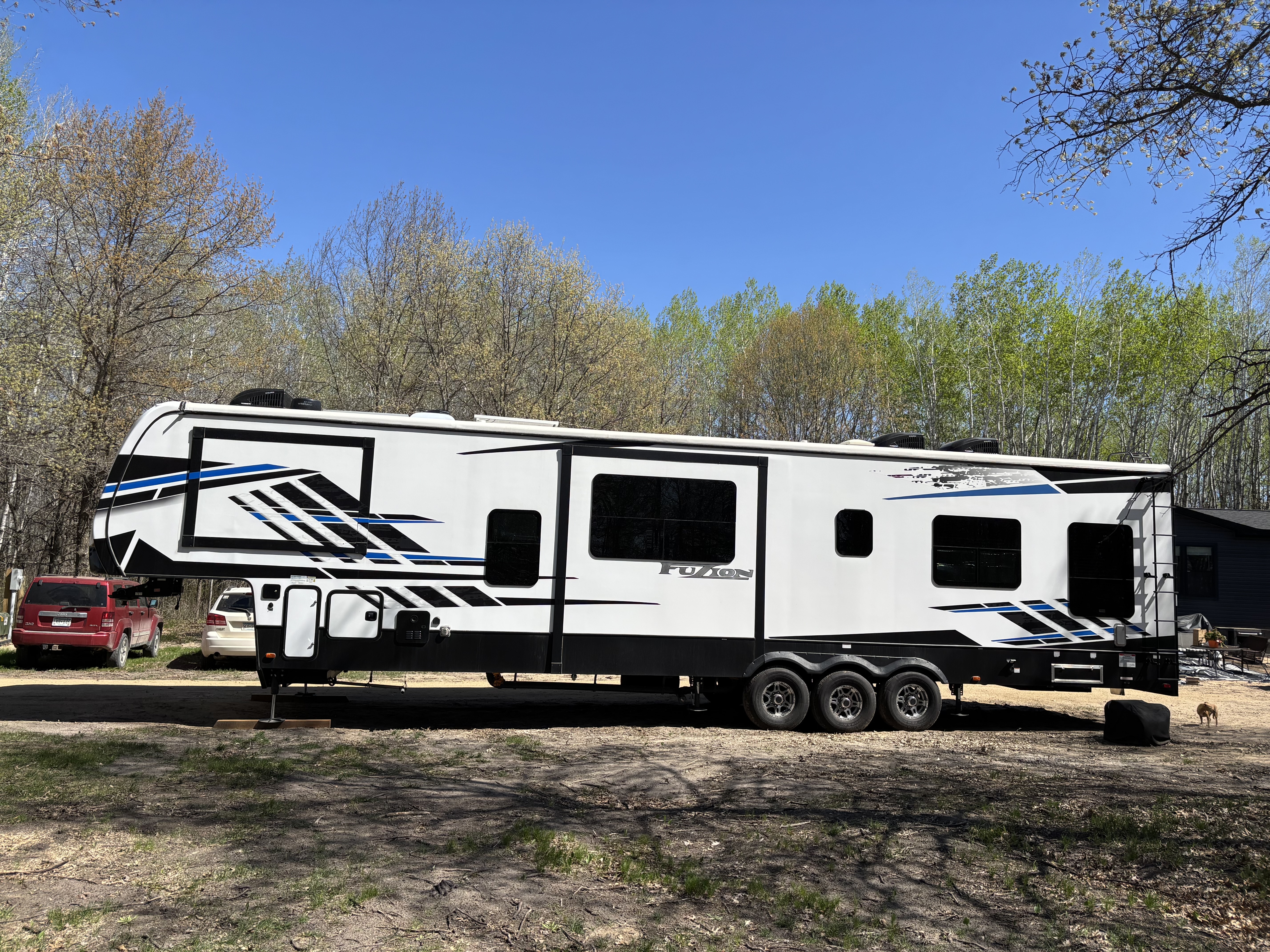2022 Keystone FUZION 428 RV