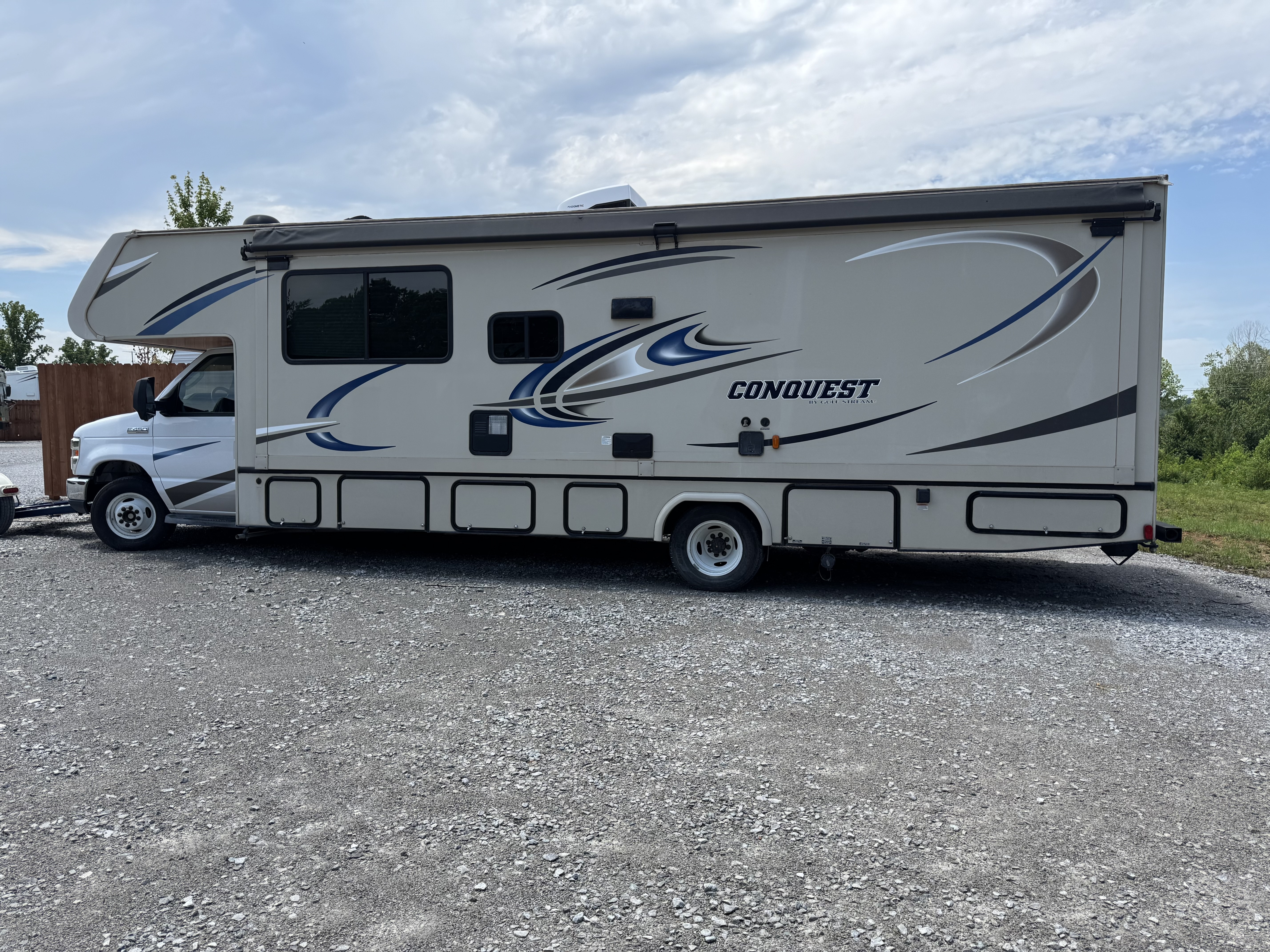 2020 Gulf Stream CONQUEST 6310D RV