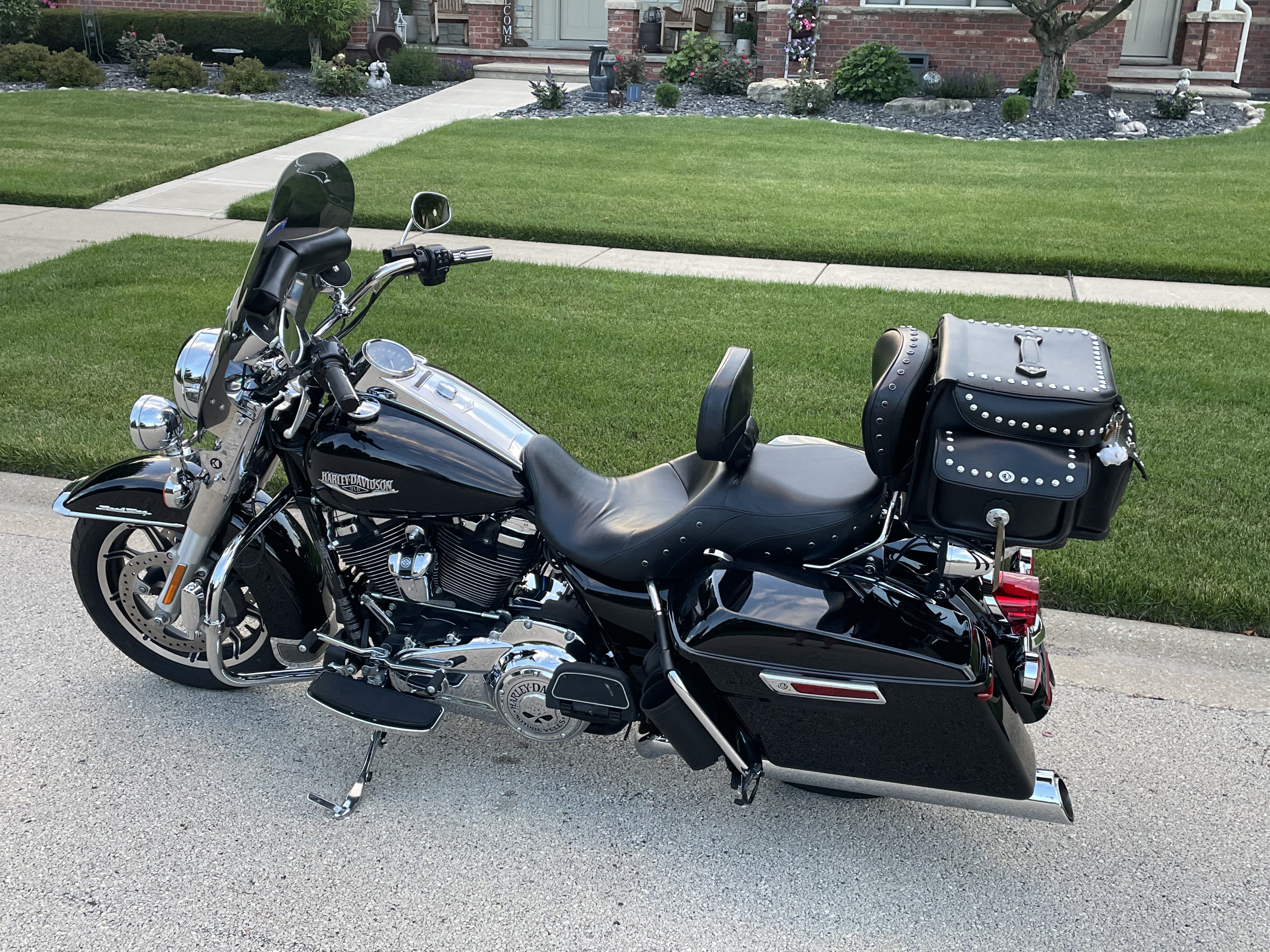 2018 Harley-Davidson ROAD KING BASE BASE in Homer Glen, IL