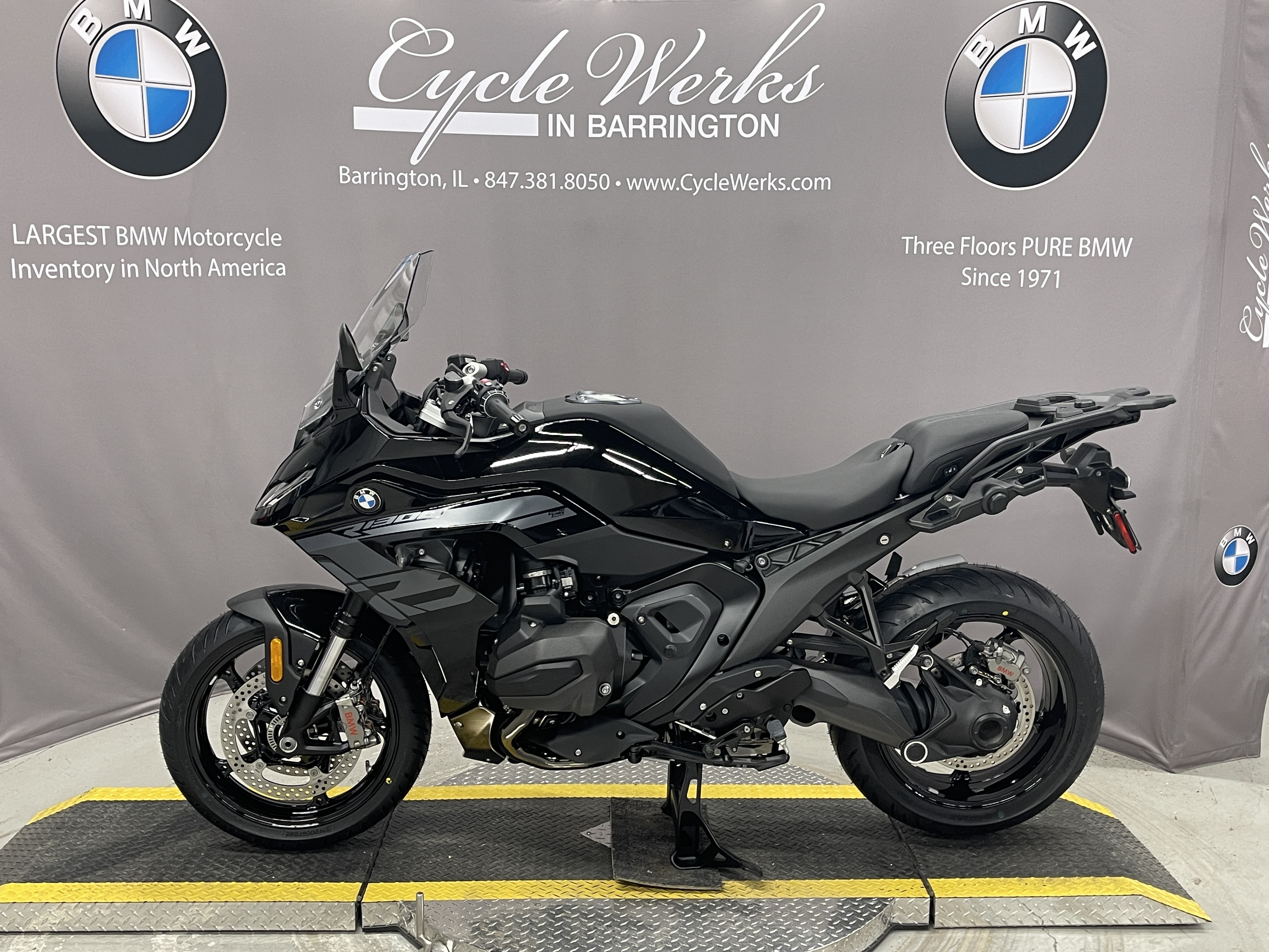 2026 BMW R 1300 RS in Barrington, IL
