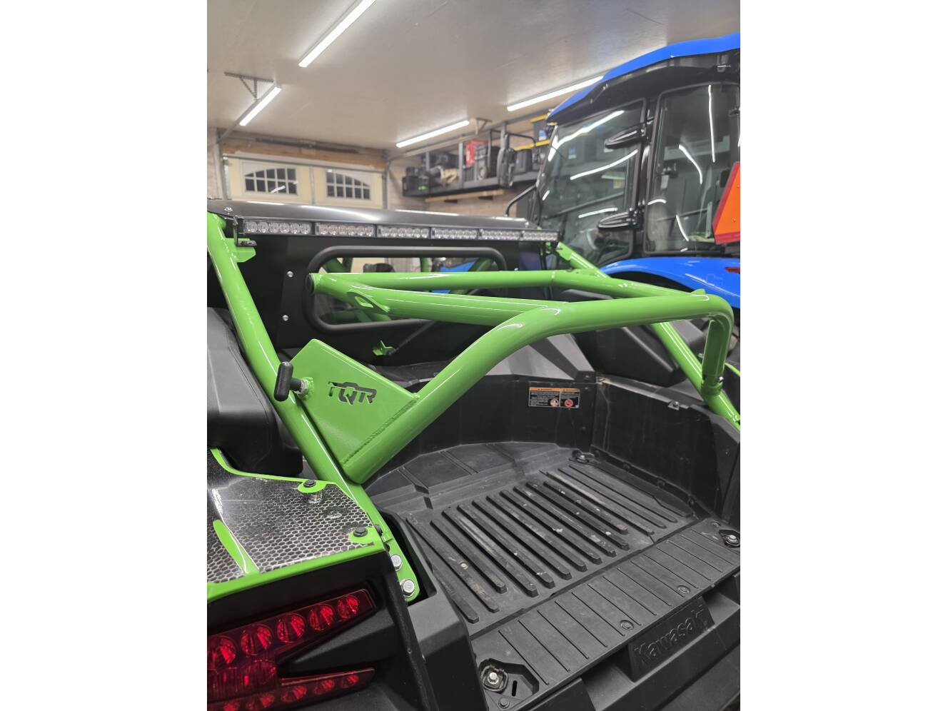 A photo of this 2023 Kawasaki TERYX KRX4 1000 SE