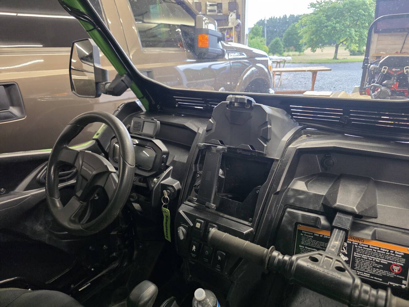 A photo of this 2023 Kawasaki TERYX KRX4 1000 SE