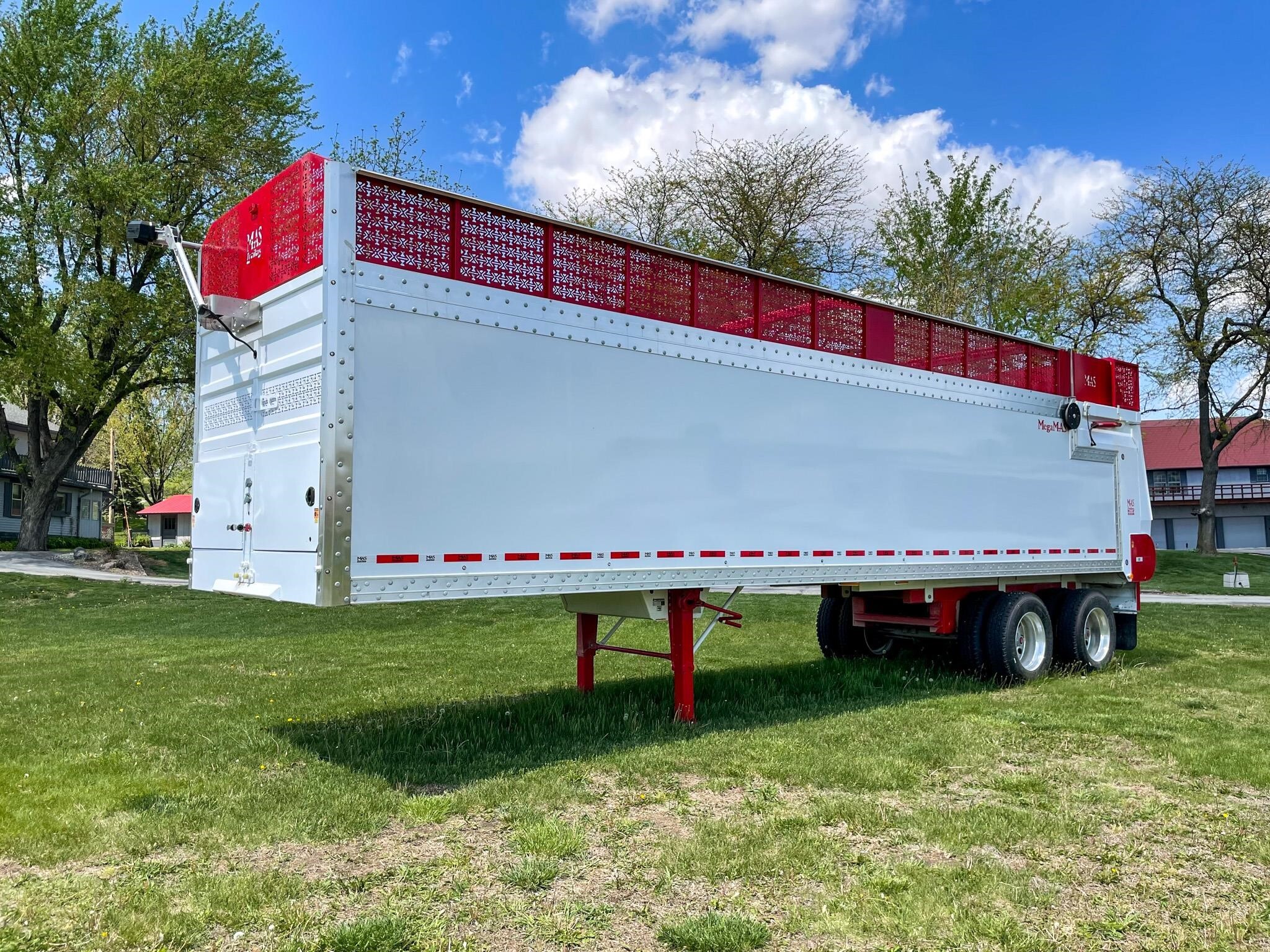 2027 MAS TRAILERS 38 FT in Henderson, IA