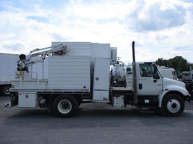 2007 INTERNATIONAL DURASTAR 4300 in Caledonia, NY
