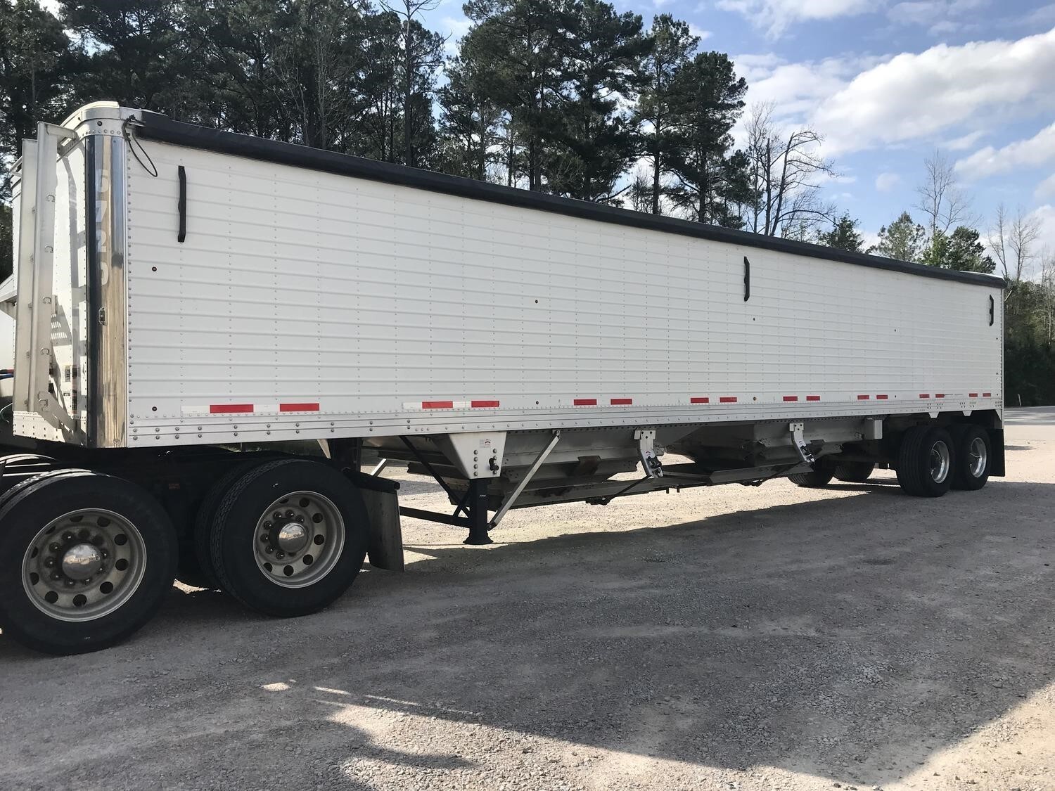 2020 TIMPTE 42' X 96" X 78" WHITE HOPPER BOTTOM in Saint George, SC