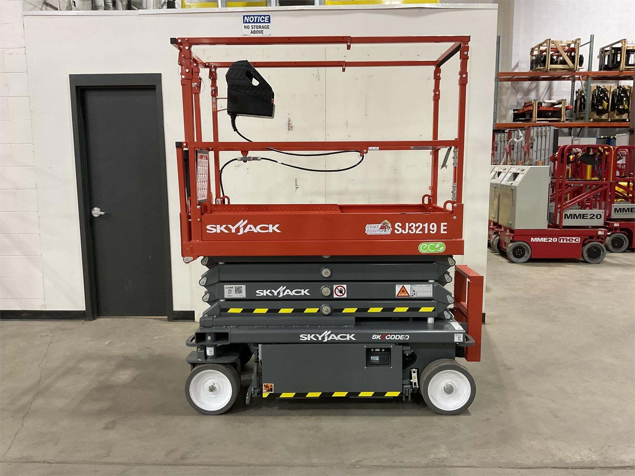 SKYJACK SJ3219E in Grand Forks, ND