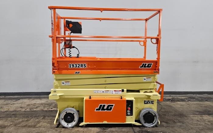 2014 JLG 1932RS in Cary, IL