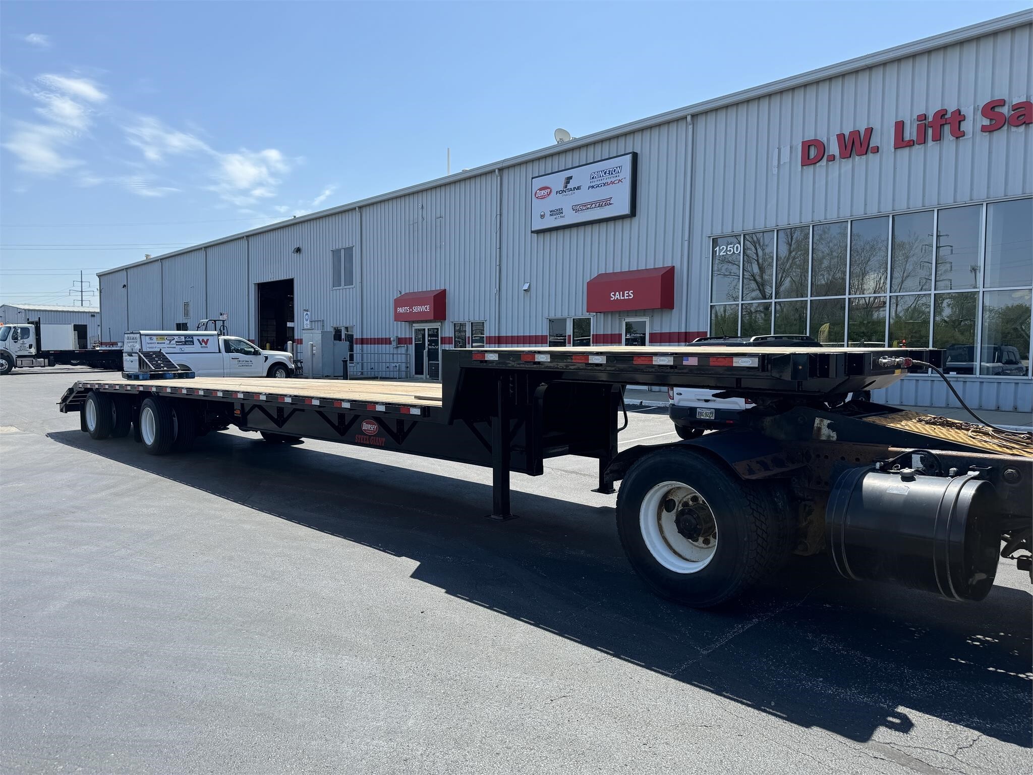 2026 DORSEY STEEL GIANT 53' BEAVERTAIL in Columbus, OH
