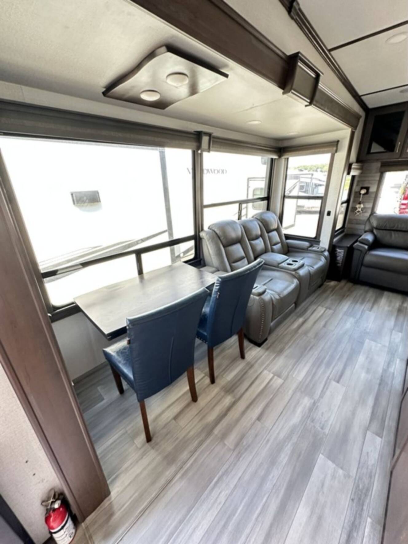 A photo of this 2021 Alliance Rv Paradigm 310RL