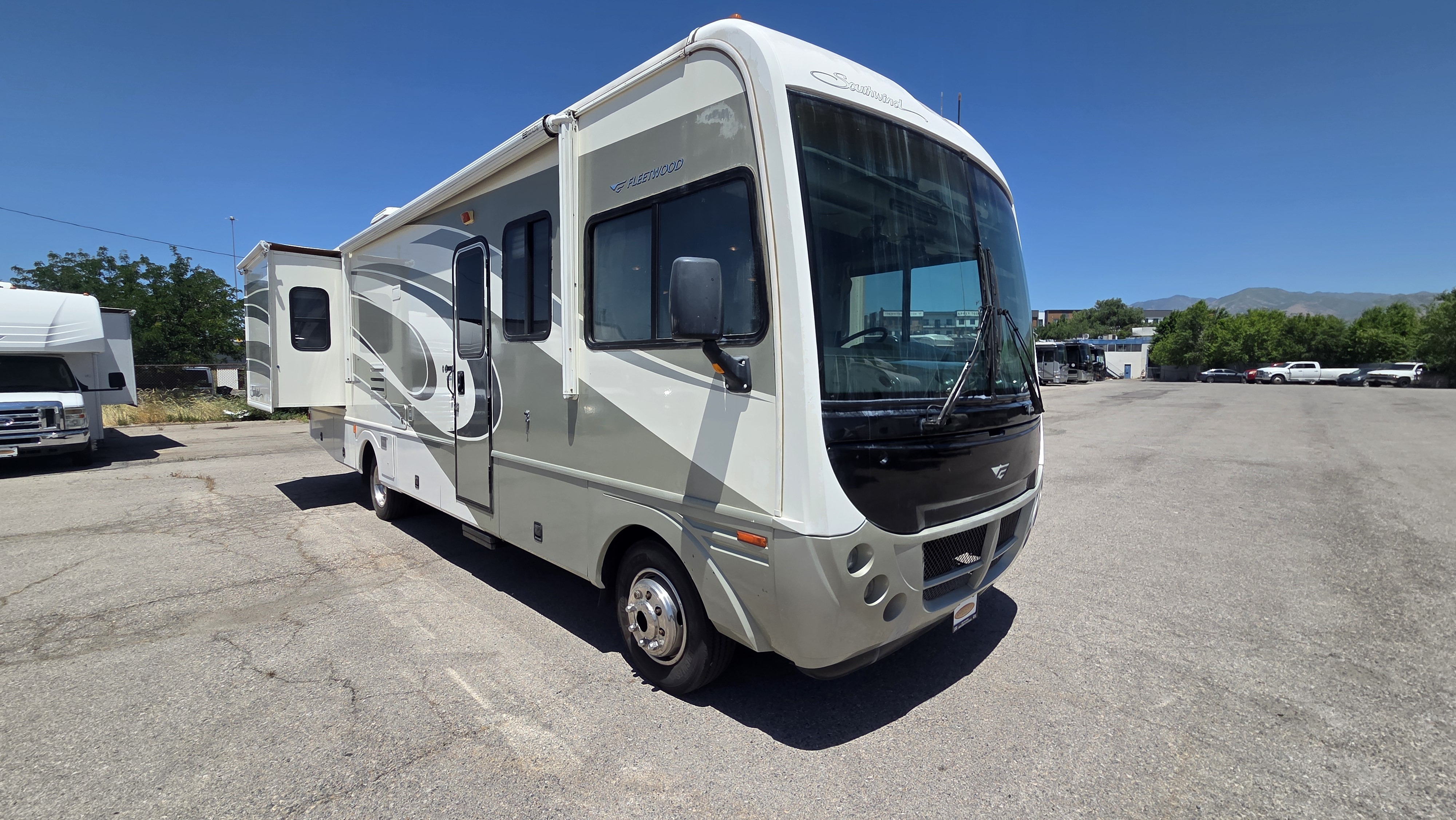2006 Fleetwood Southwind 32VS RV