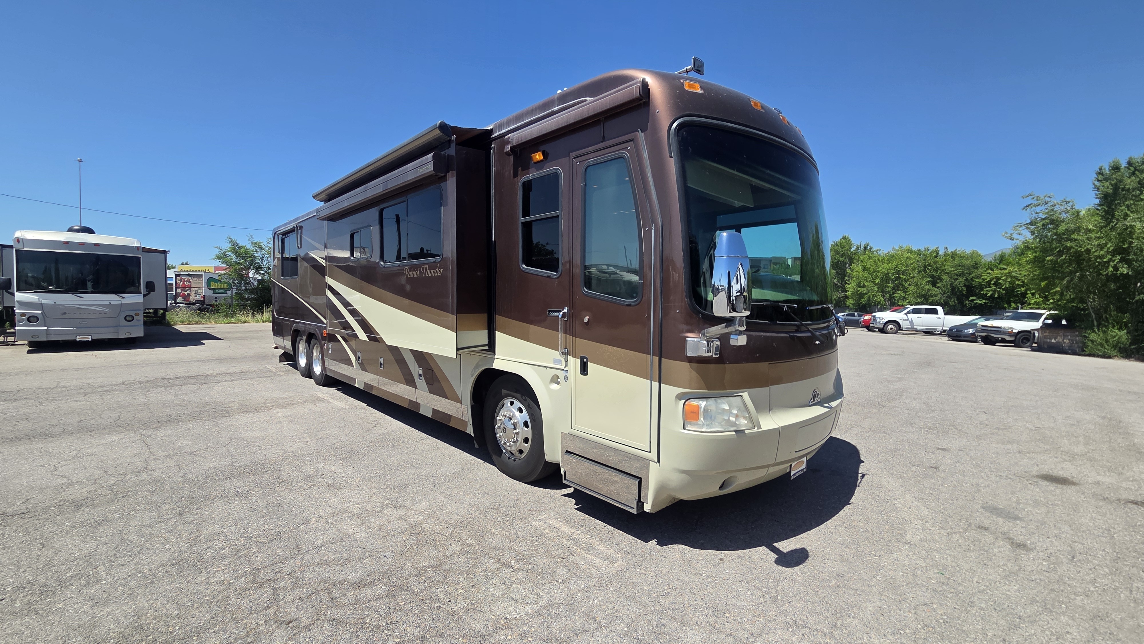 2006 Beaver Patriot Thunder 40 Lexington III RV