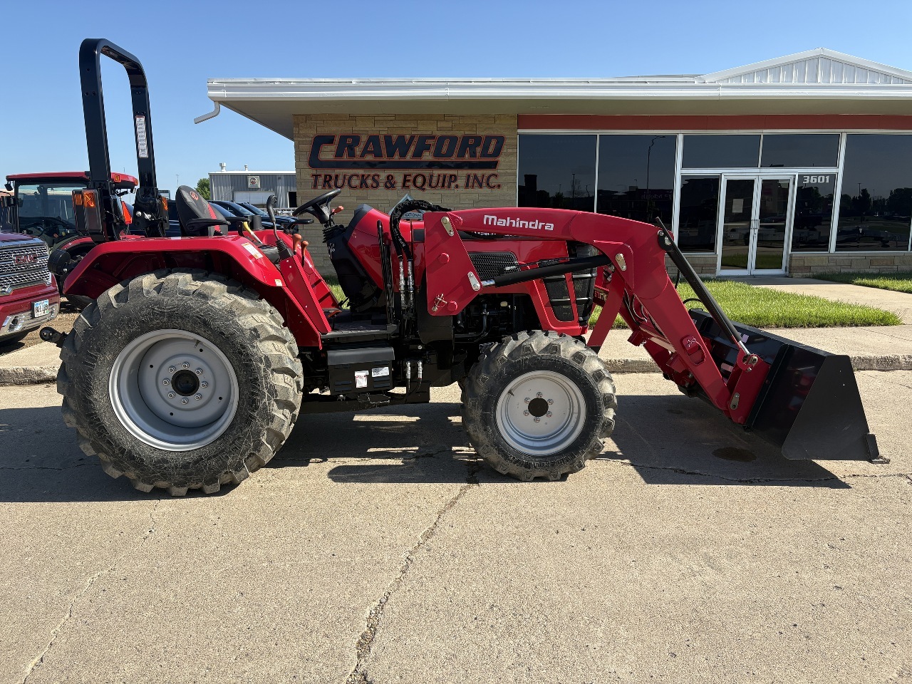 MAHINDRA 5145 in Aberdeen, SD