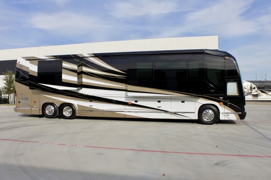 2019 Prevost Marathon 
 H345 QS in hurst TX