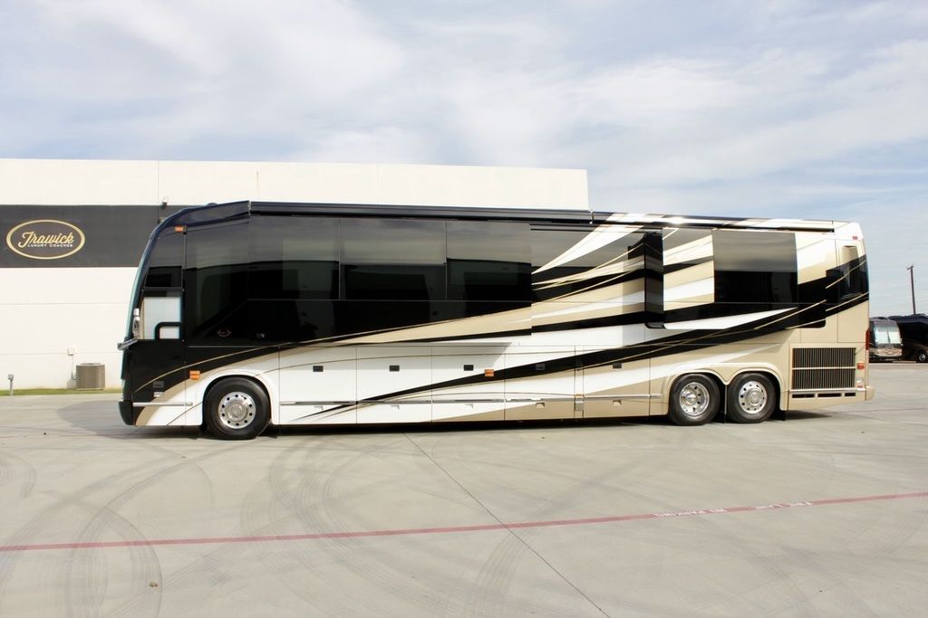 2019 Prevost Marathon 
 H345 QS in hurst TX