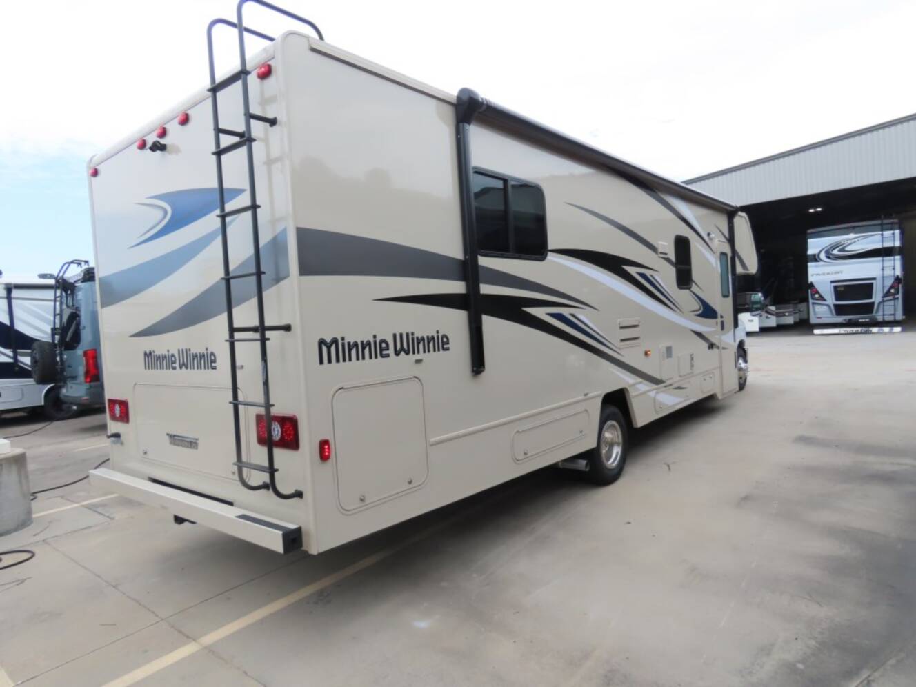 A photo of this 2026 Winnebago Minnie Winnie 31K