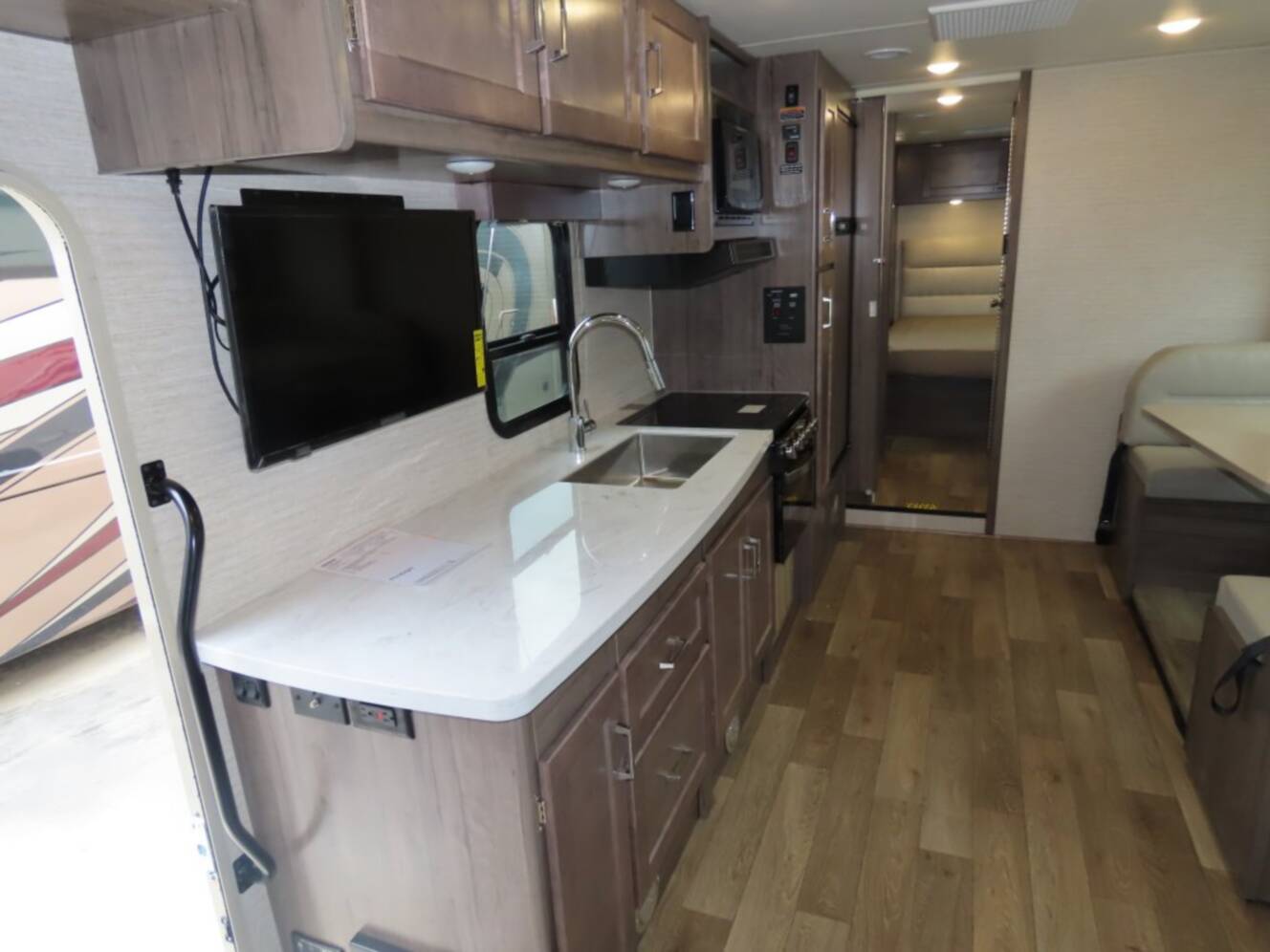 A photo of this 2026 Winnebago Minnie Winnie 31K
