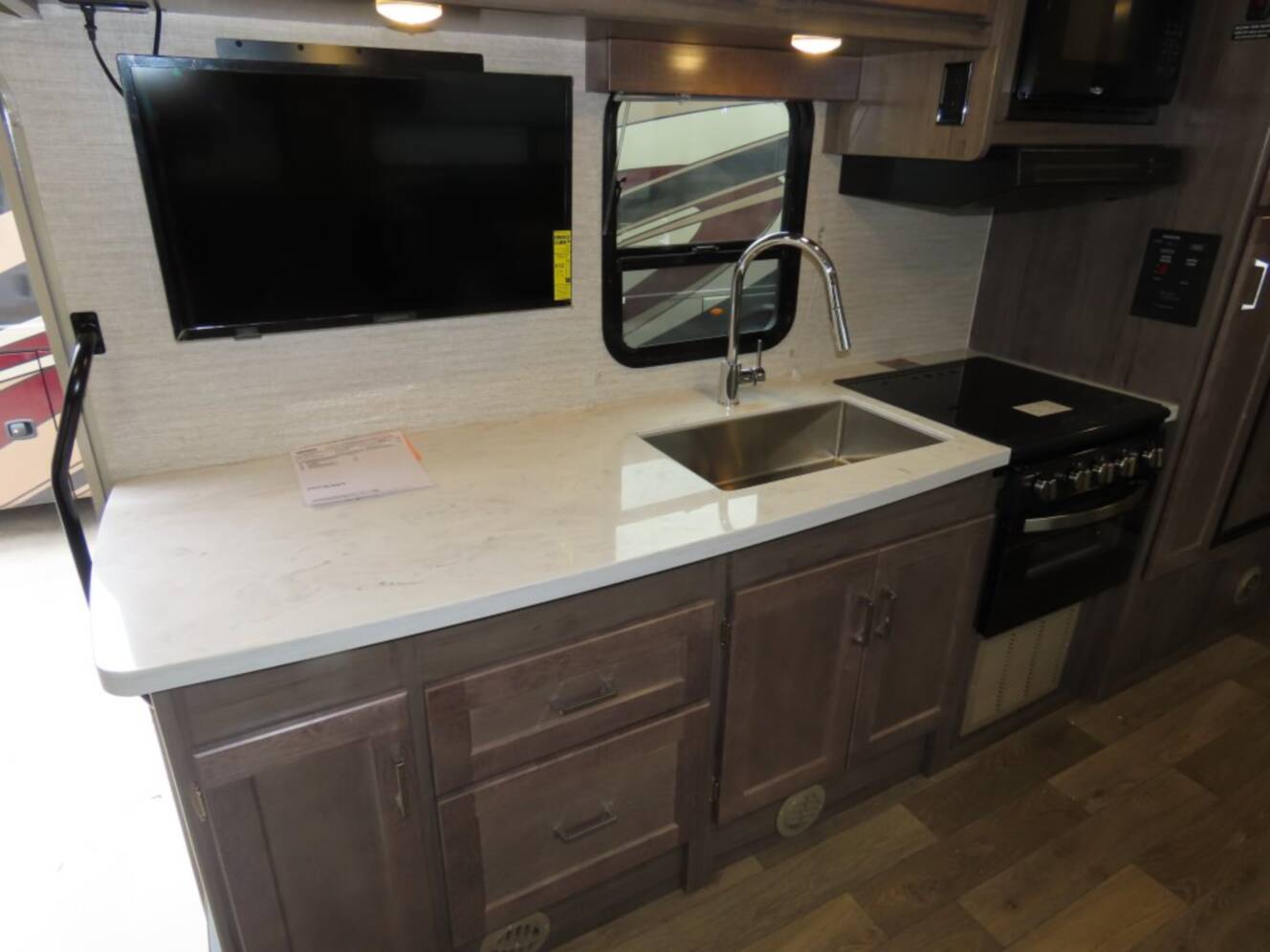 A photo of this 2026 Winnebago Minnie Winnie 31K