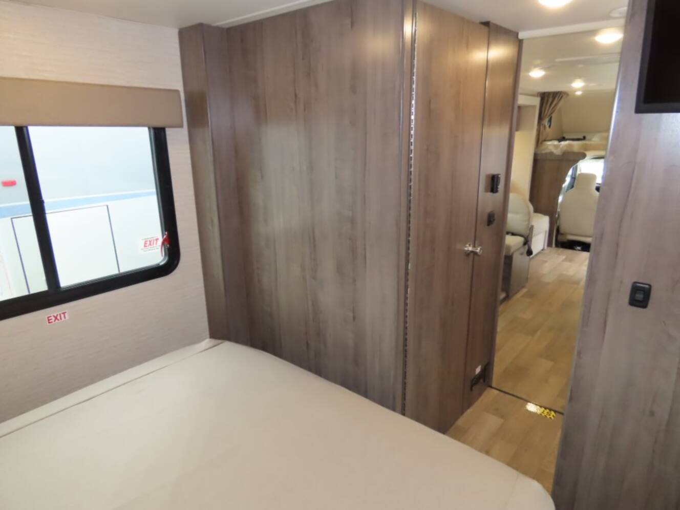 A photo of this 2026 Winnebago Minnie Winnie 31K