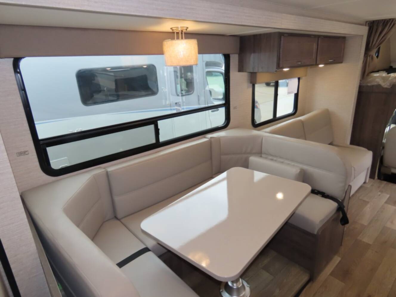A photo of this 2026 Winnebago Minnie Winnie 31K