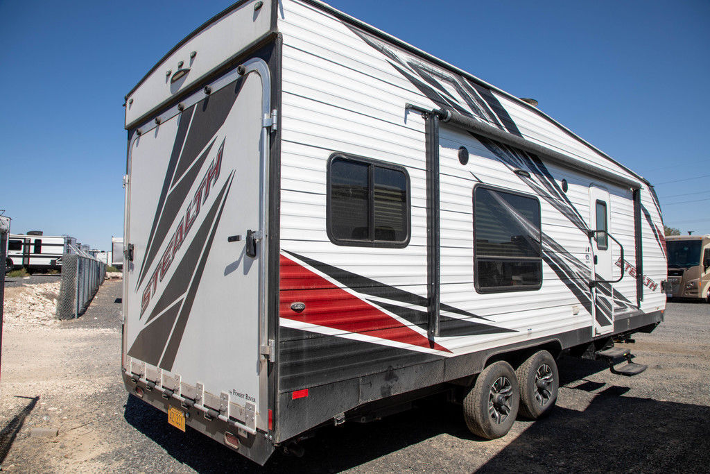 2018 Forest River STEALTH 2313 in moses lake WA