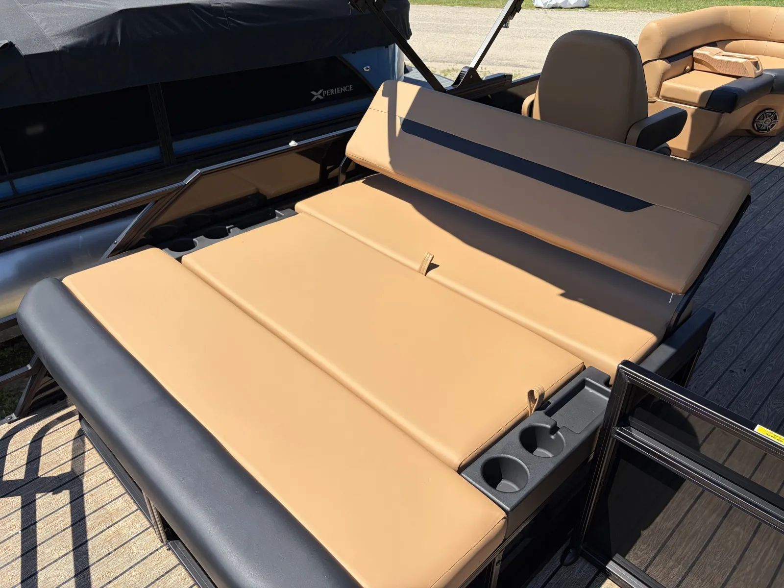 2027 Godfrey XPERIENCE 2286 SFLX 150HP BUNK TRAILER 2286 SBX in detroit lakes MN