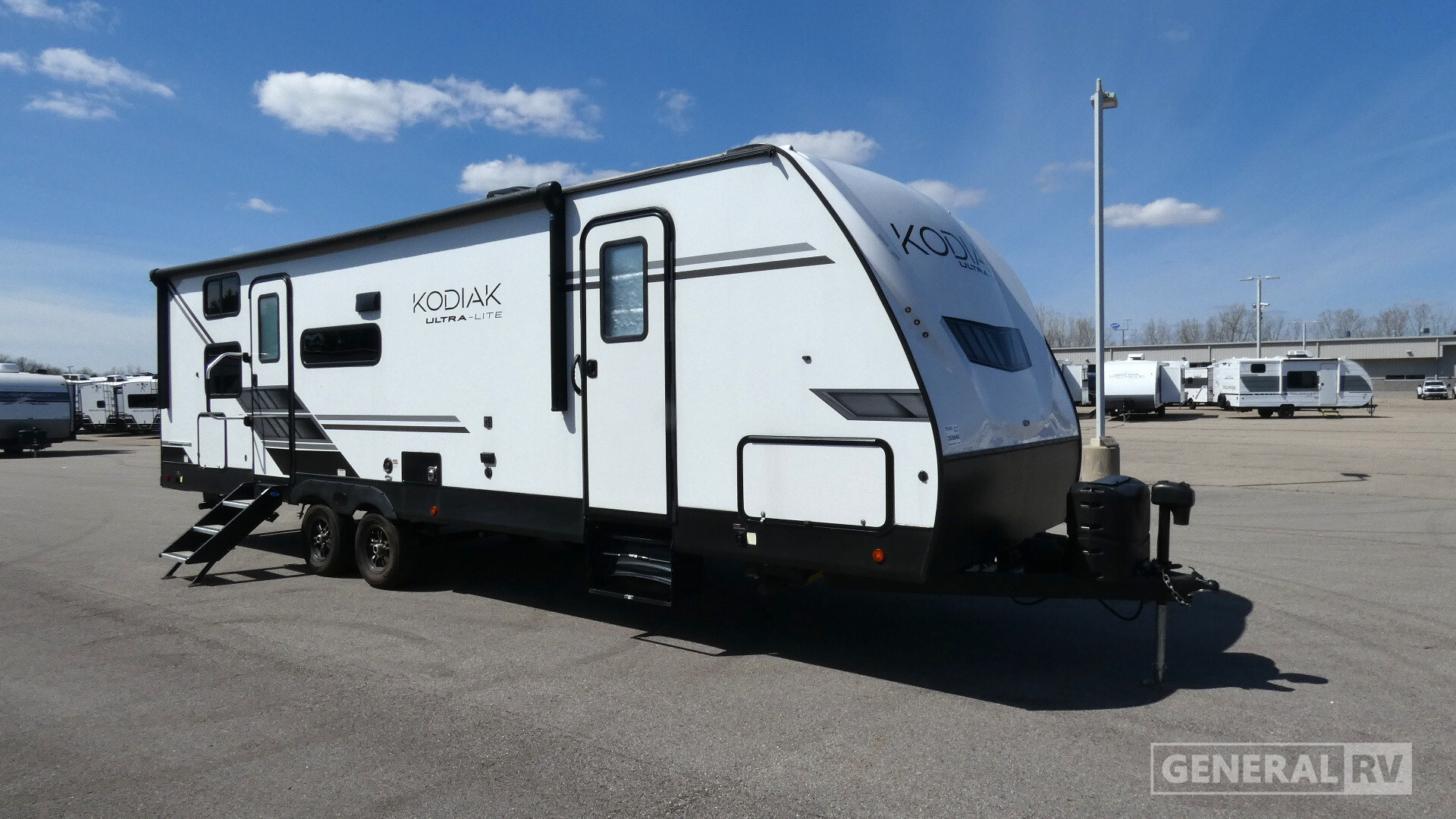 2022 Dutchmen KODIAK ULTRA LITE 289BHSL in wayland MI