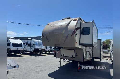 2017 Forest River Rv Rockwood Signature Ultra Lite 8299BS in coos bay OR
