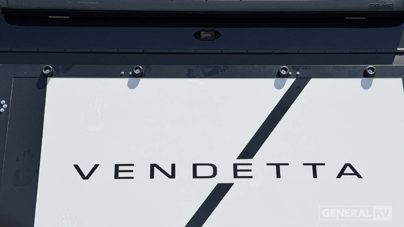 A photo of this 2026 Axiom VENDETTA V4250SP
