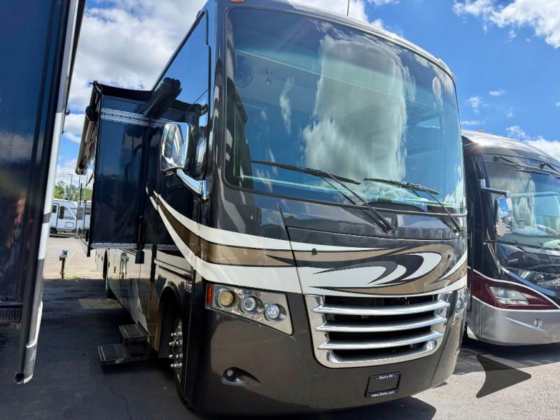 2017 Thor Motor Coach Miramar 35.2 in junction city OR