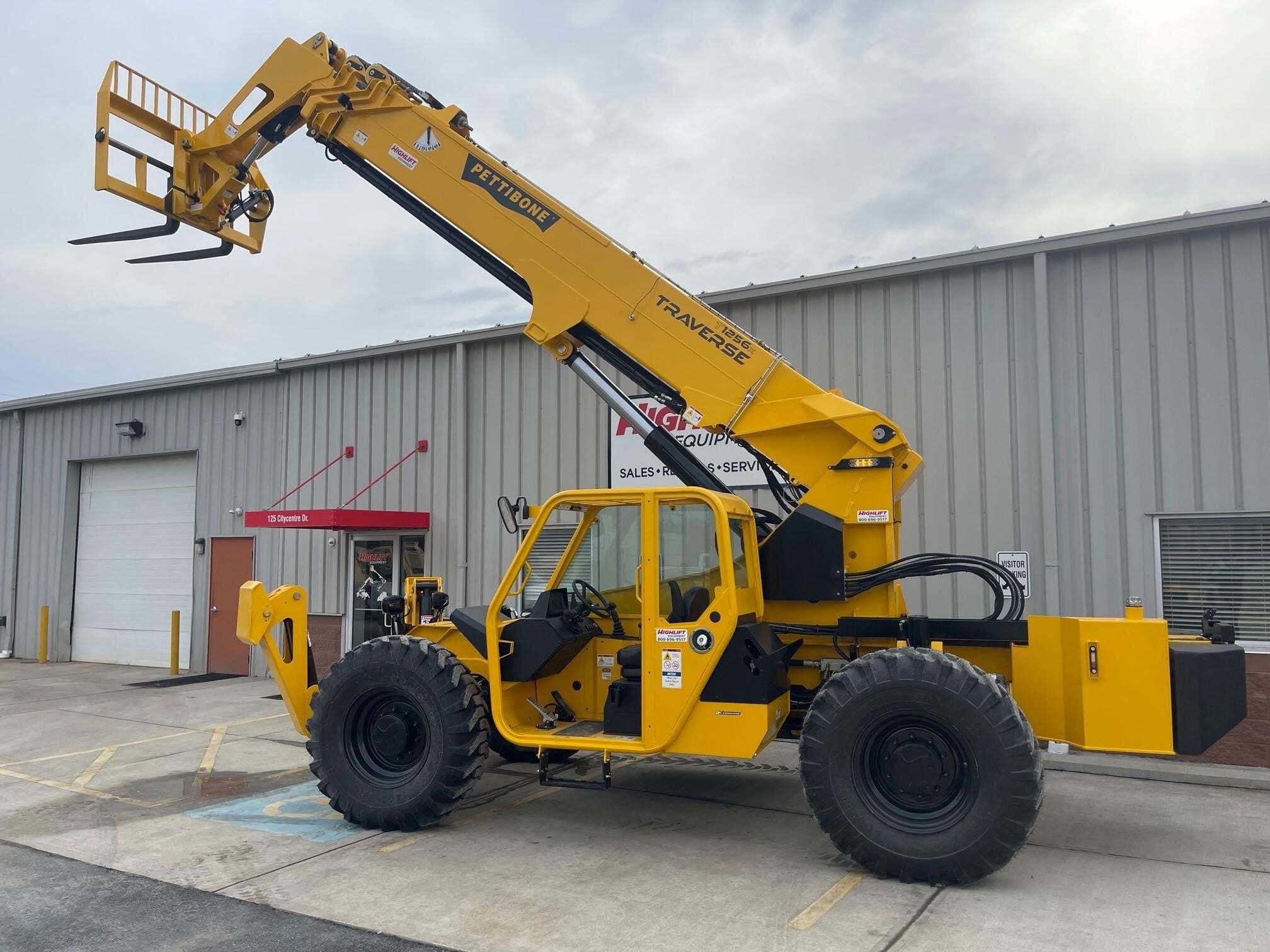 2025 PETTIBONE TRAVERSE T1256X in Cincinnati, OH