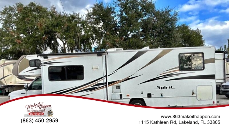2017 Winnebago Spirit 31D in lakeland FL