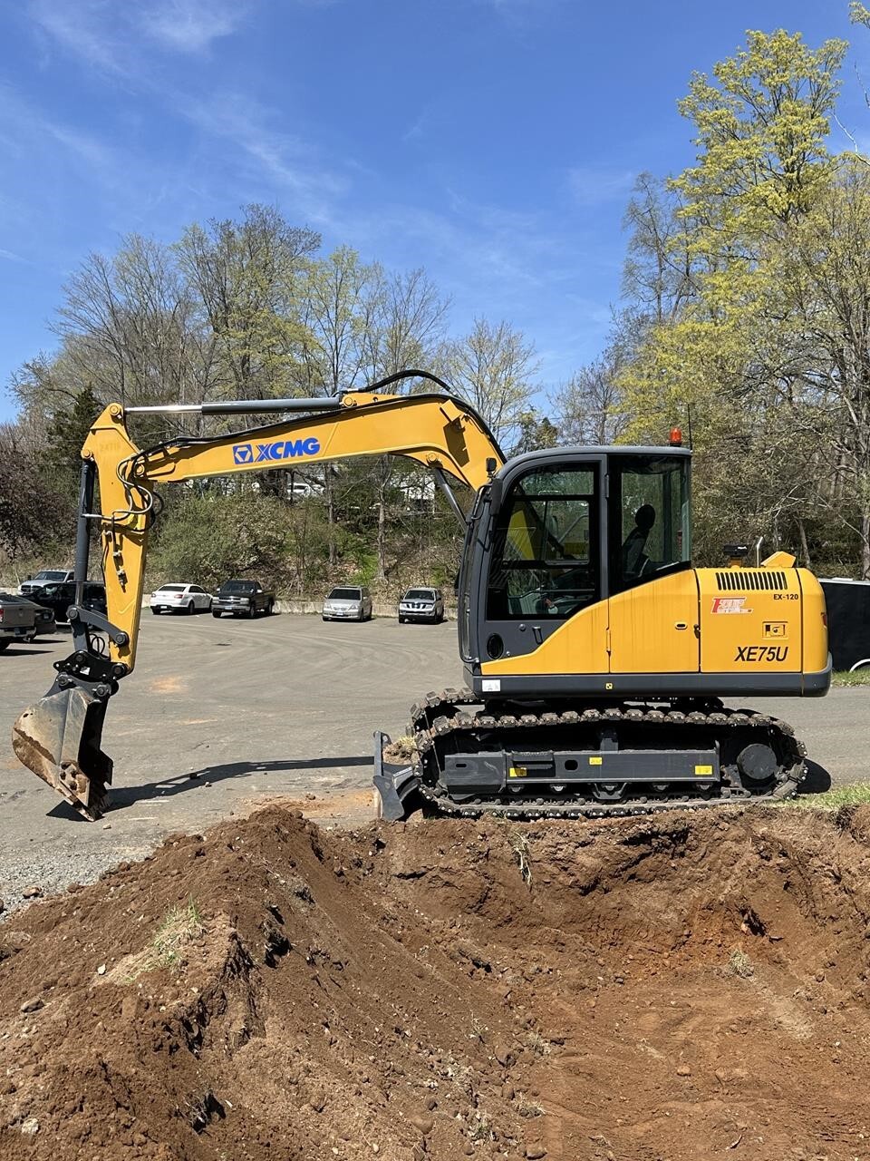 2022 XCMG XE75U in North Haven, CT