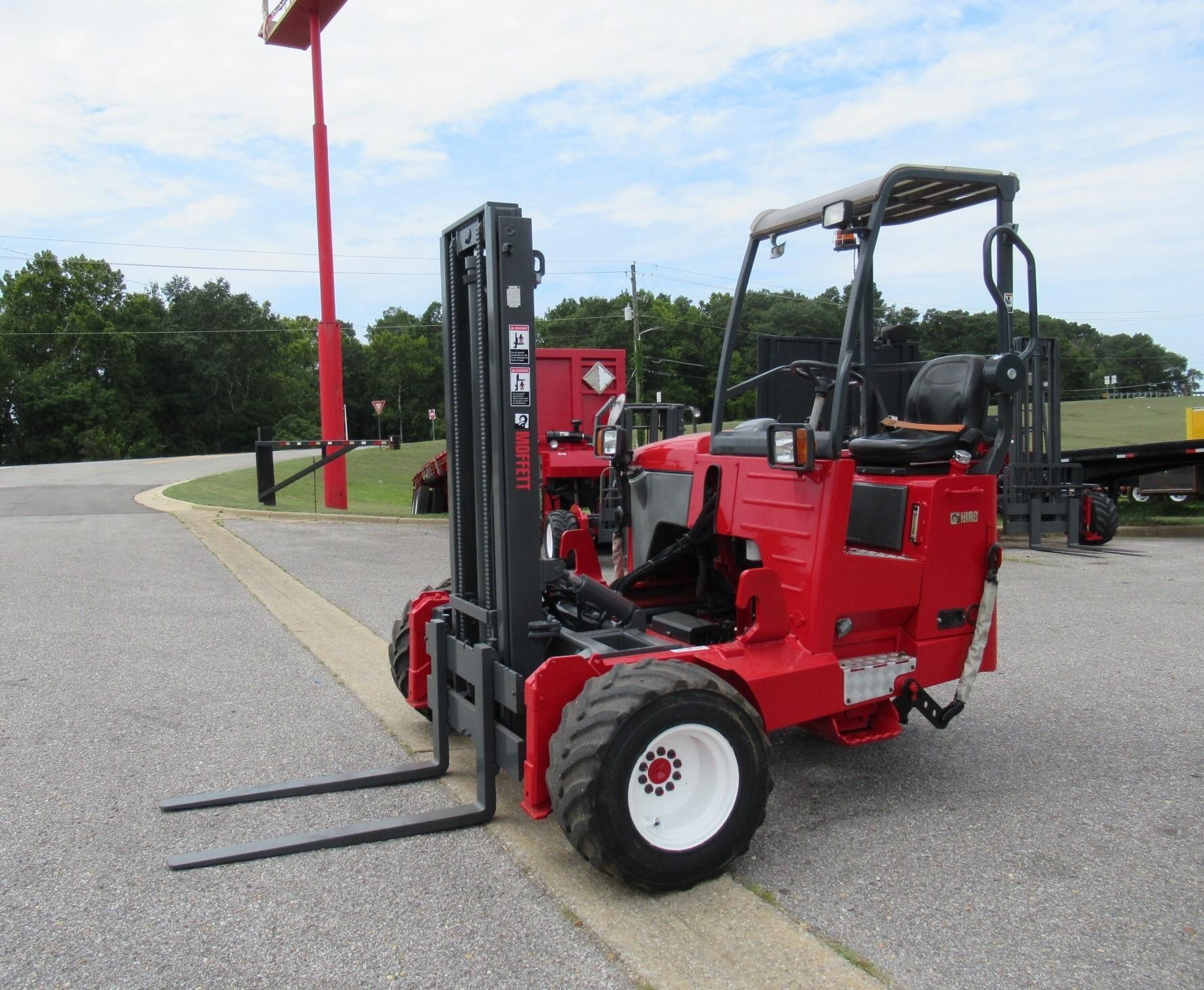 2012 MOFFETT M55 in Tuscaloosa, AL