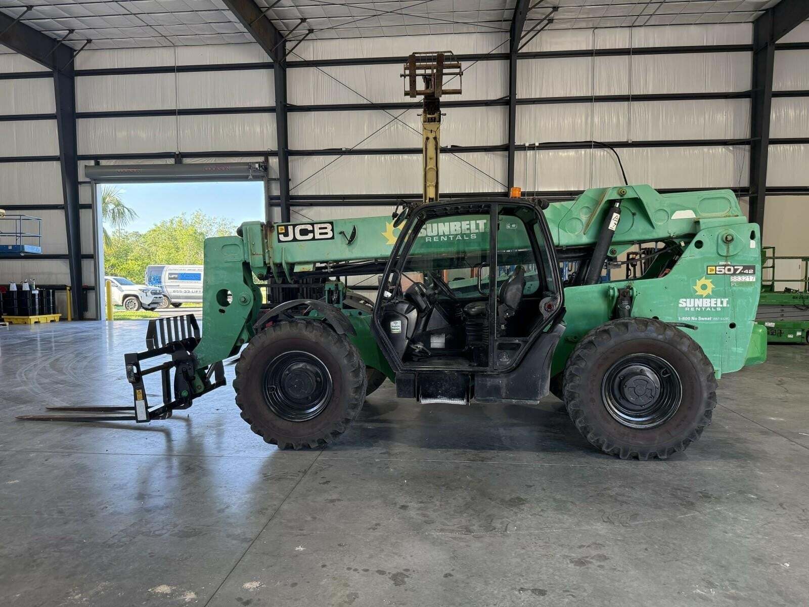 2016 JCB 507-42 in Palmetto, FL