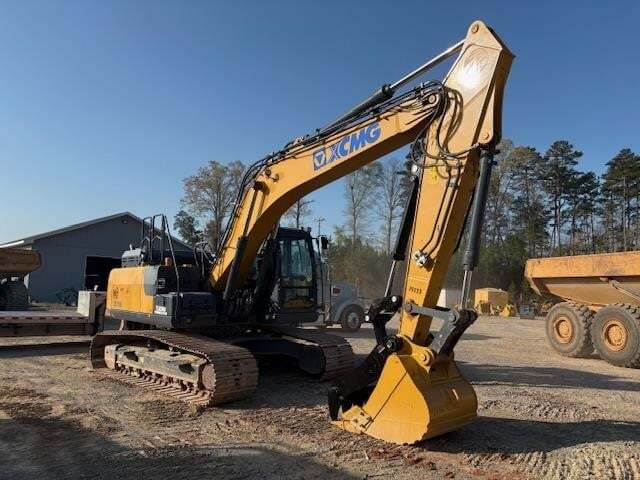 2022 XCMG XE210U in Asheboro, NC