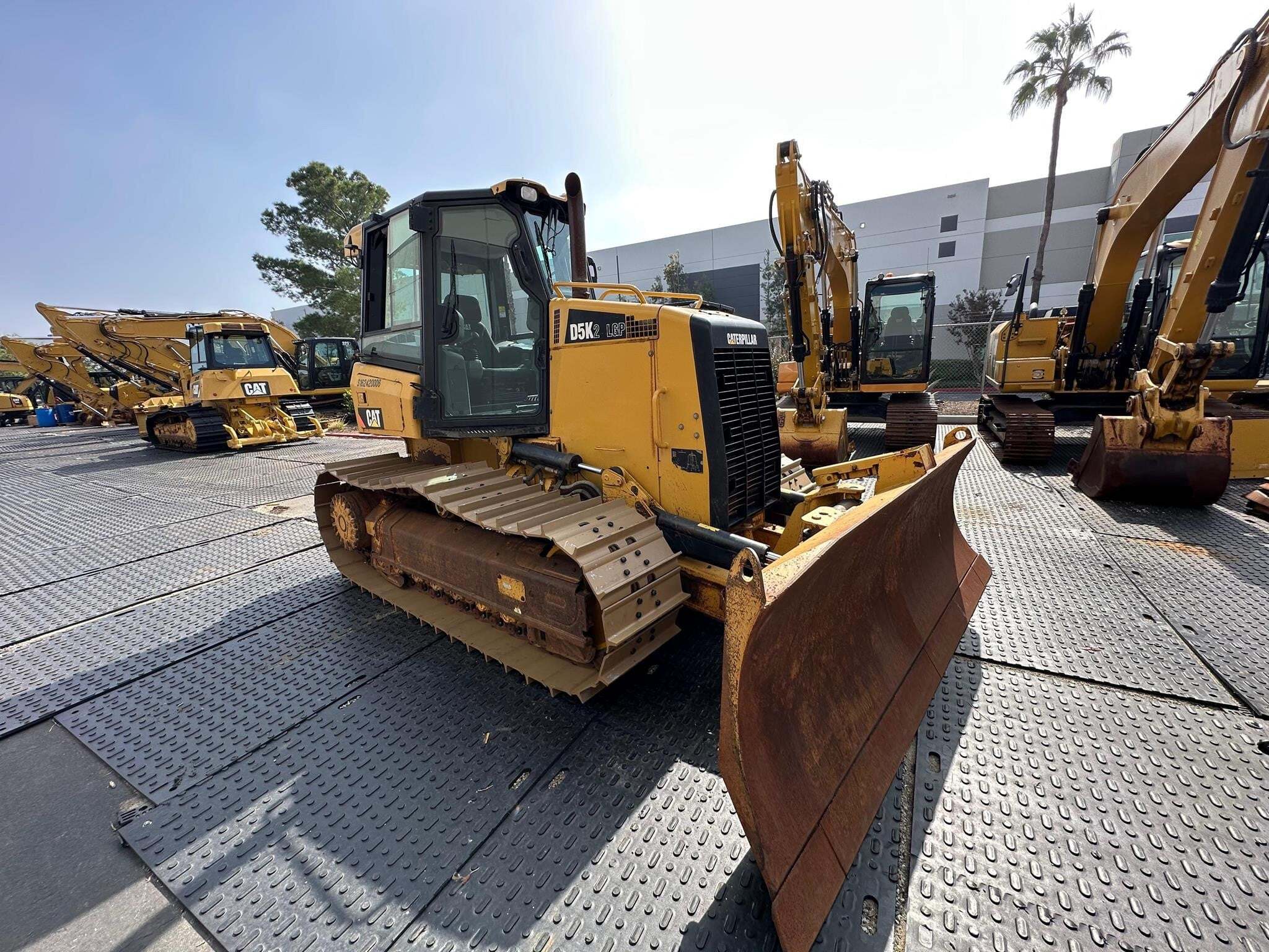 2013 CATERPILLAR D5K2 LGP in Ontario, CA