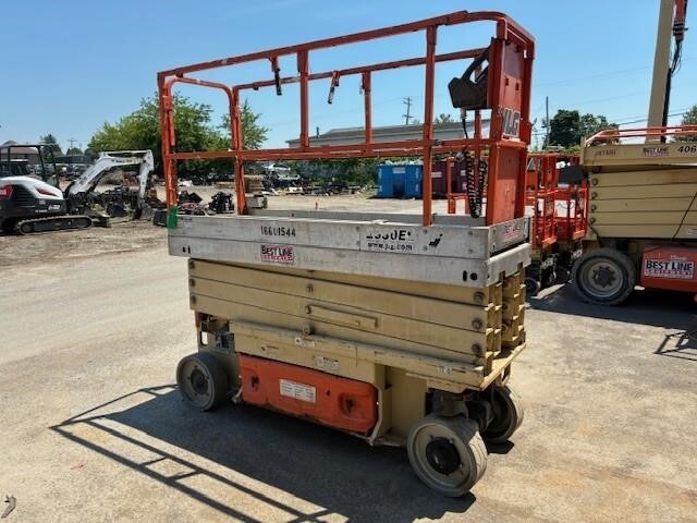 2011 JLG 2630ES in West Chester, PA