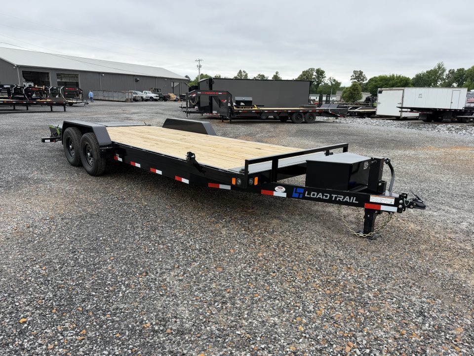 2026 Load Trail CH8322072 in Dexter, KY